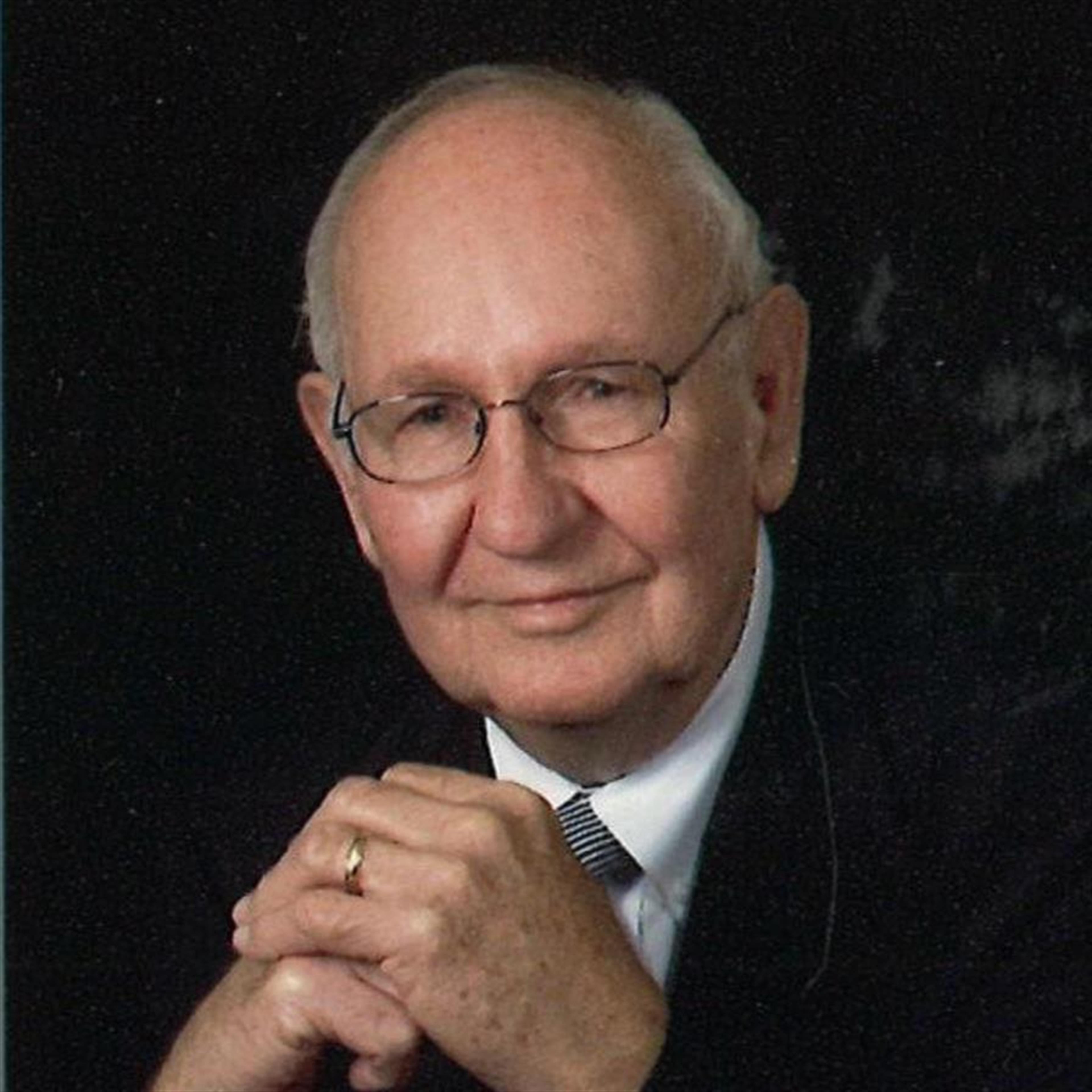Charles W. Huffman's obituary picture