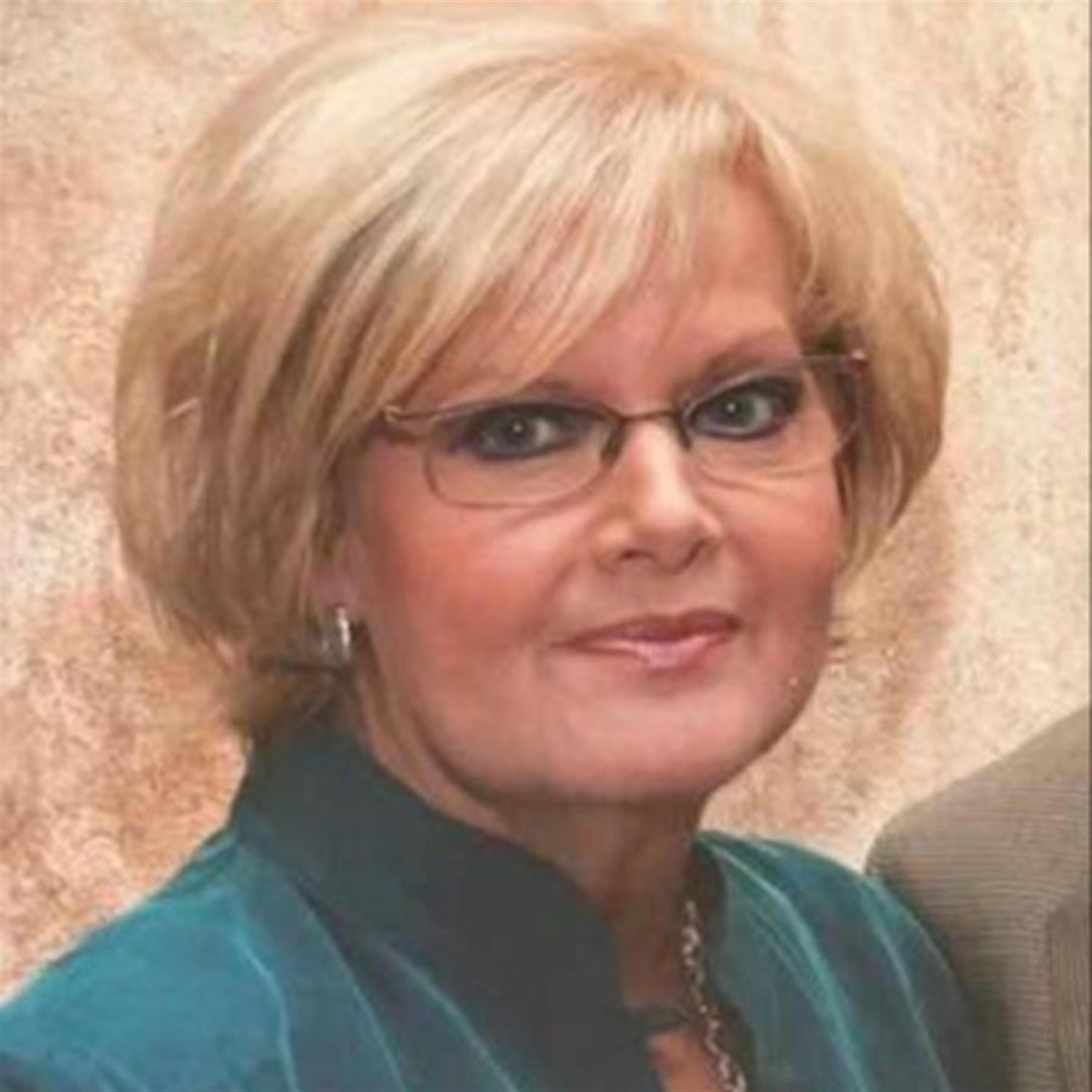 Peggy Moulder (Camdenton)'s obituary picture