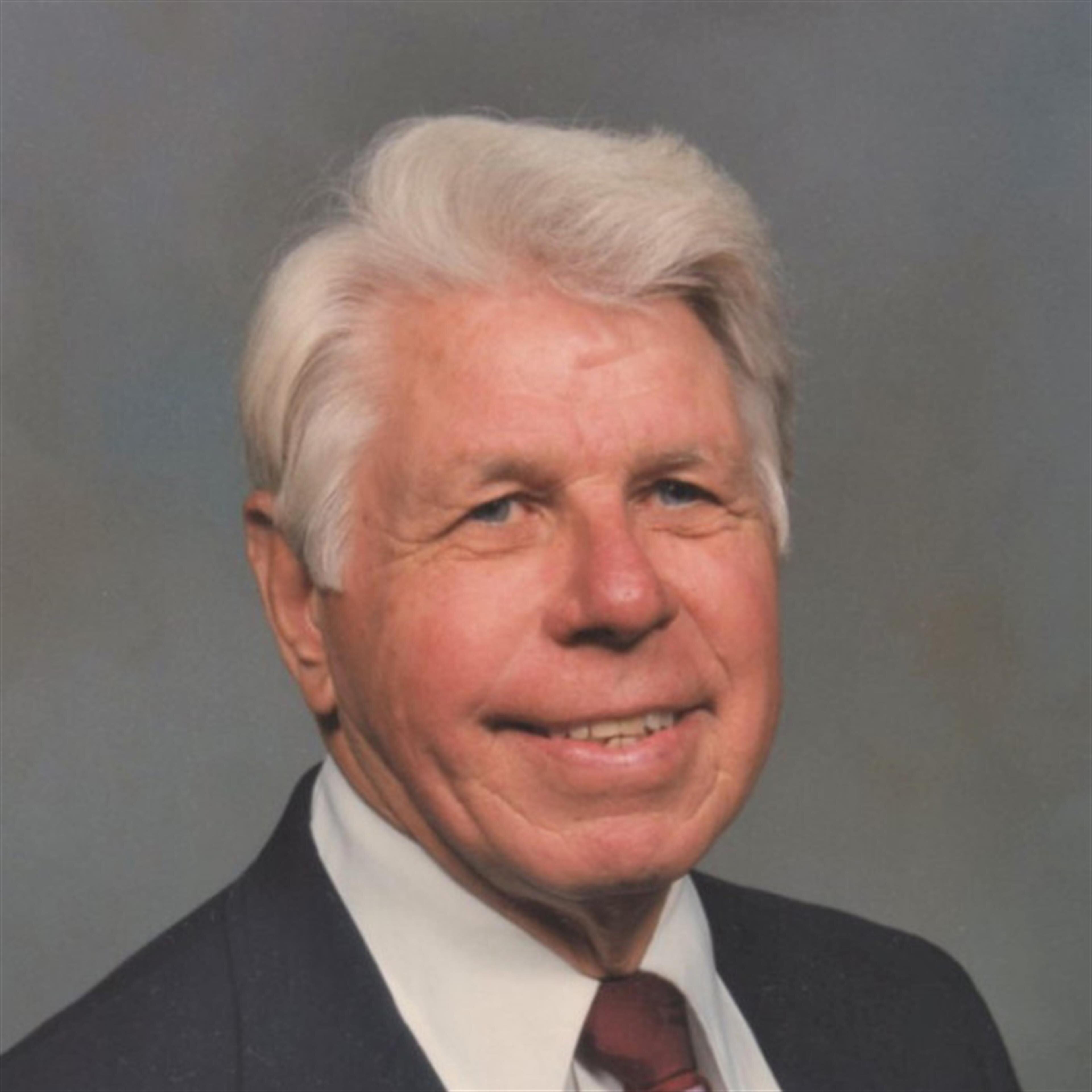 Ewen "Lefty" L. Bryden Ph.D