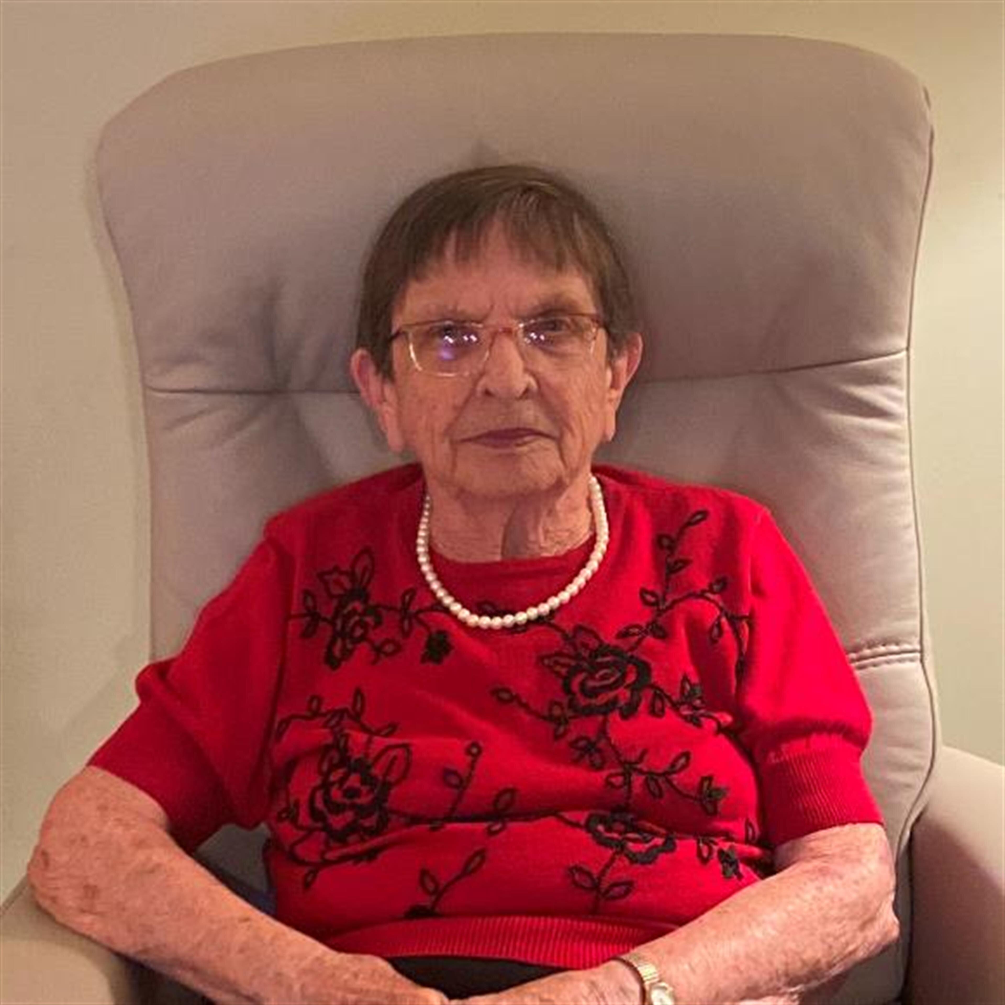 Barbara Jean Hollar
