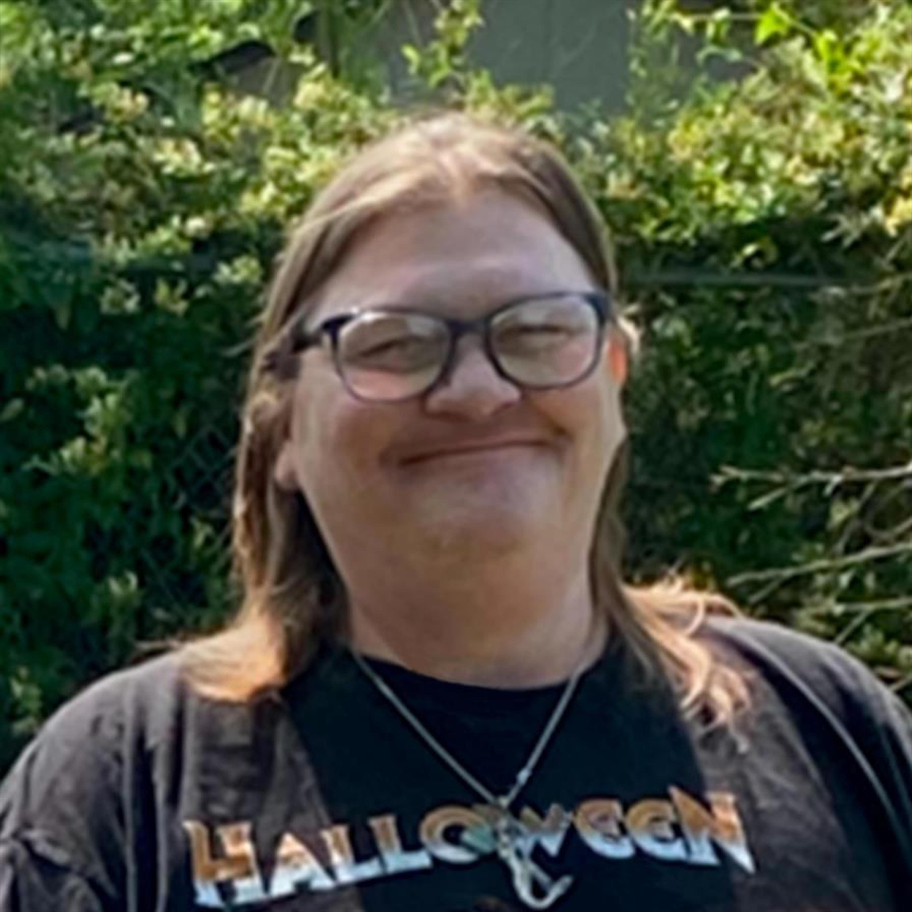 Crystal Dawn Lanfier (Lebanon)