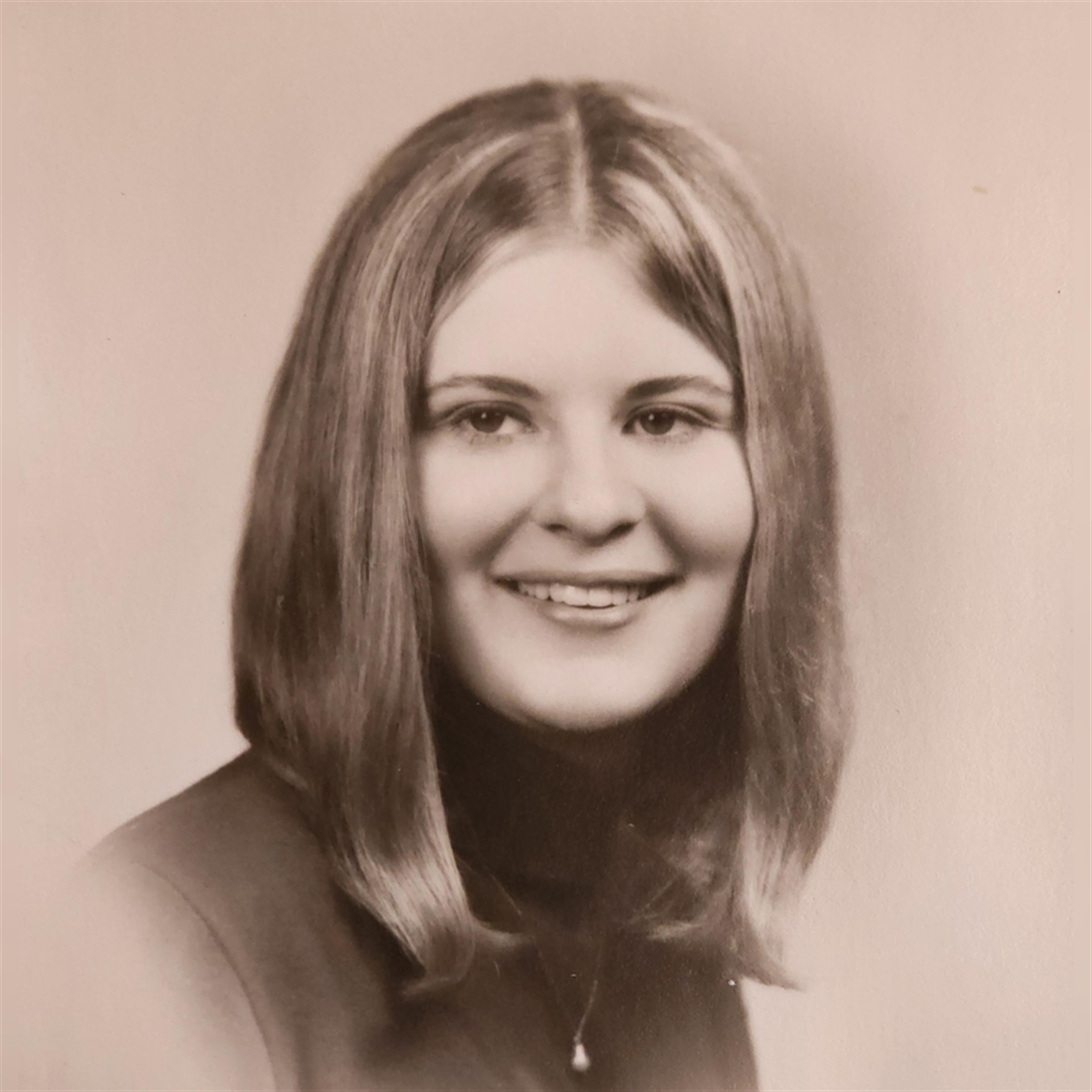 Mary Beth Karlek