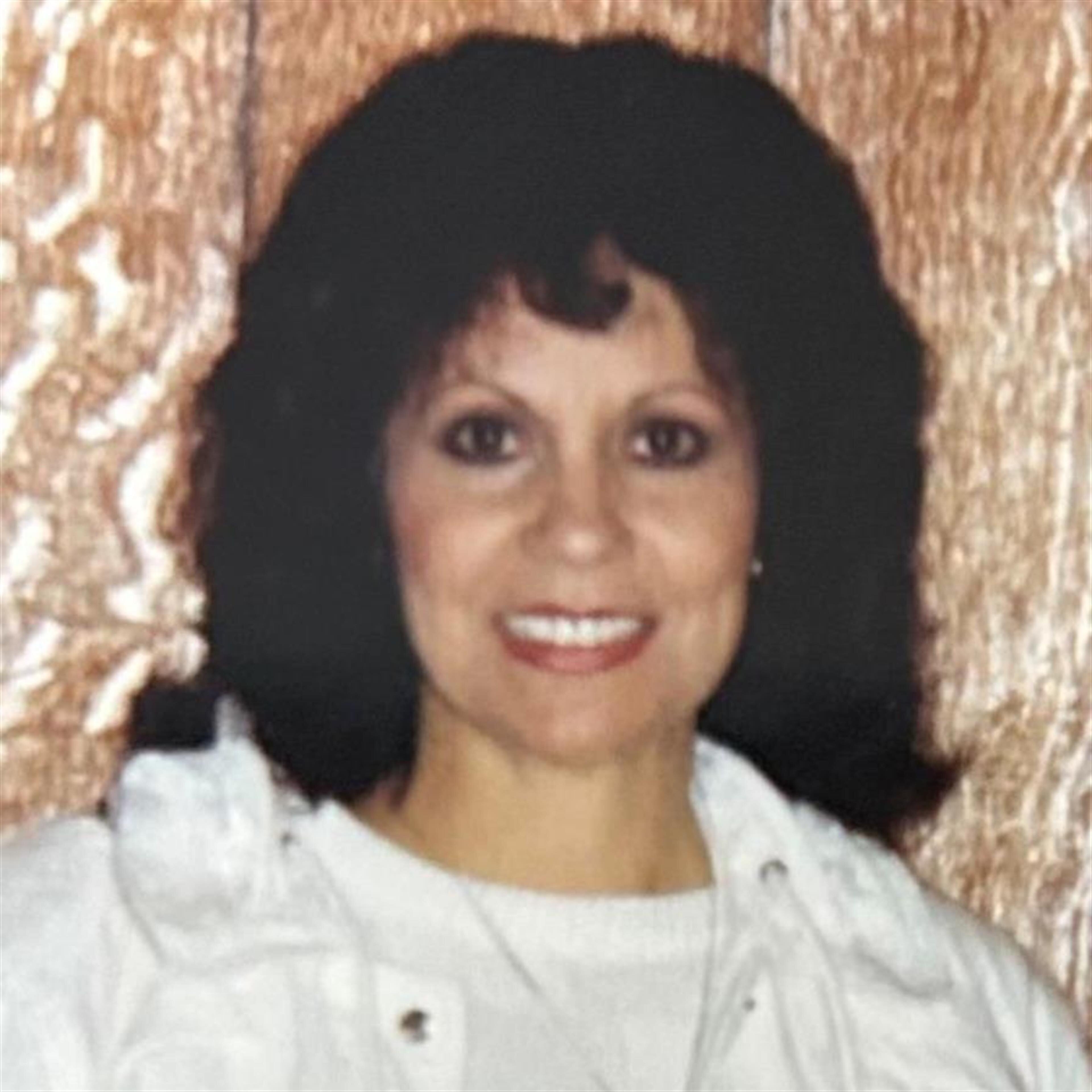 Diana May Alvarez