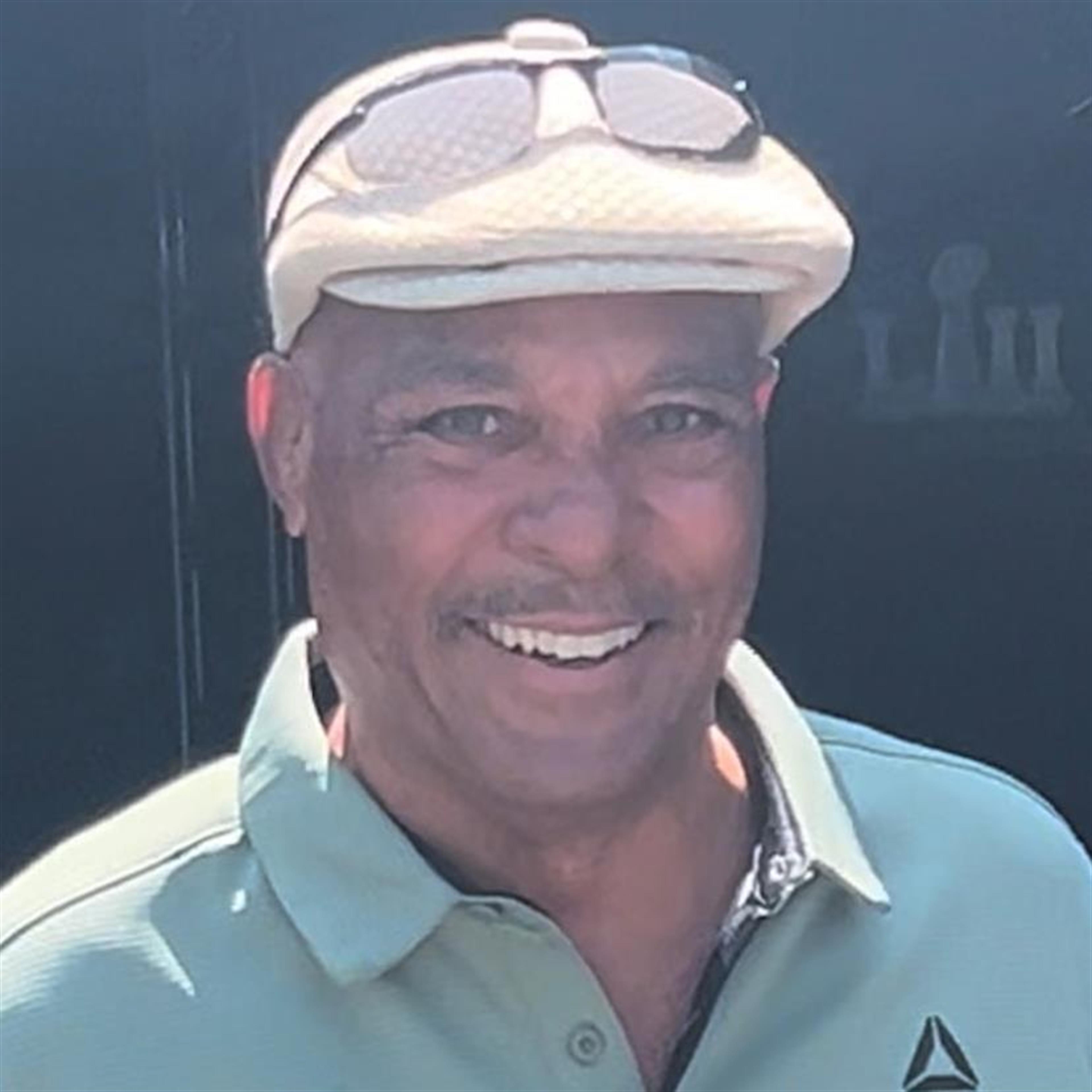 Maynard R Pierce's obituary picture