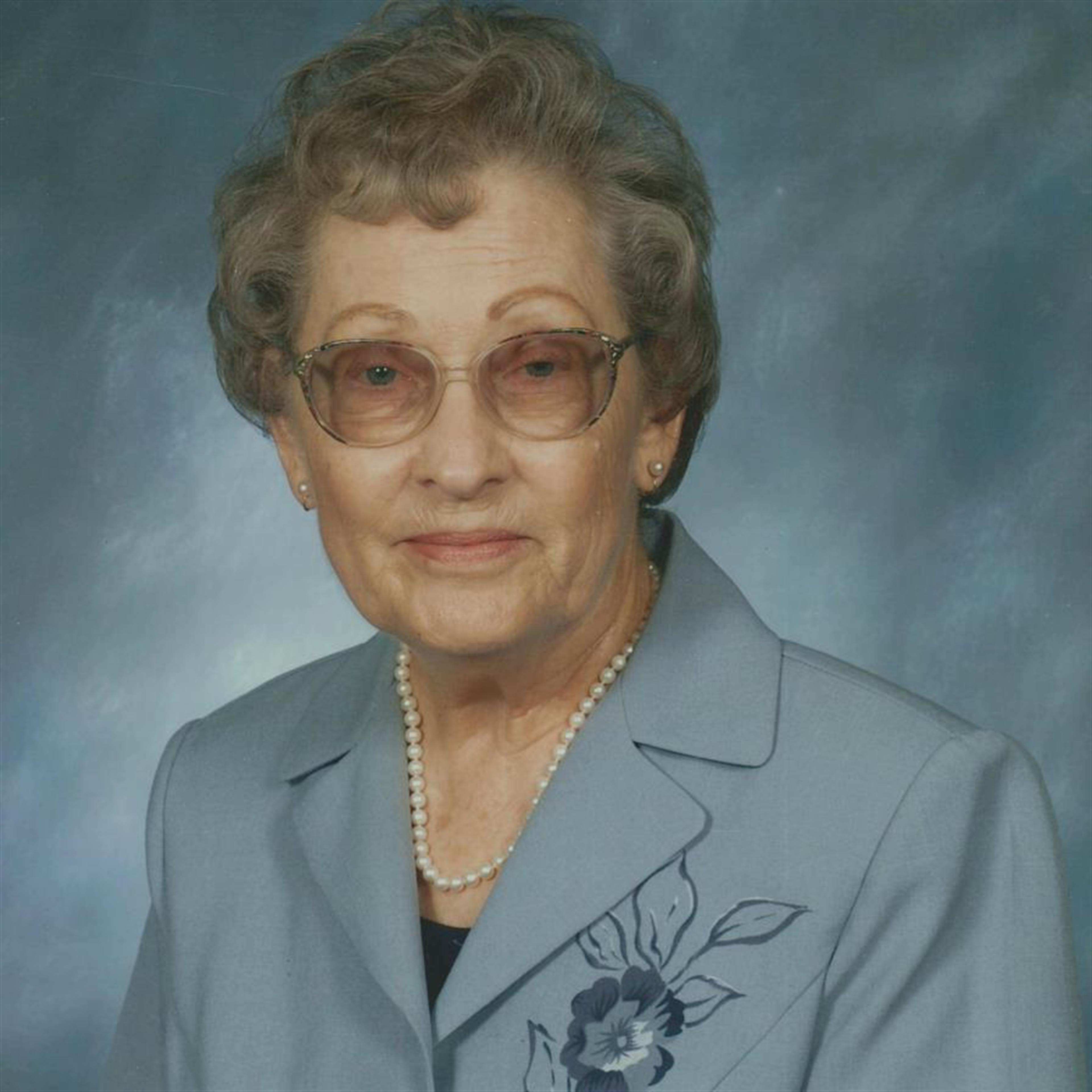 Knight, Edna Lavern