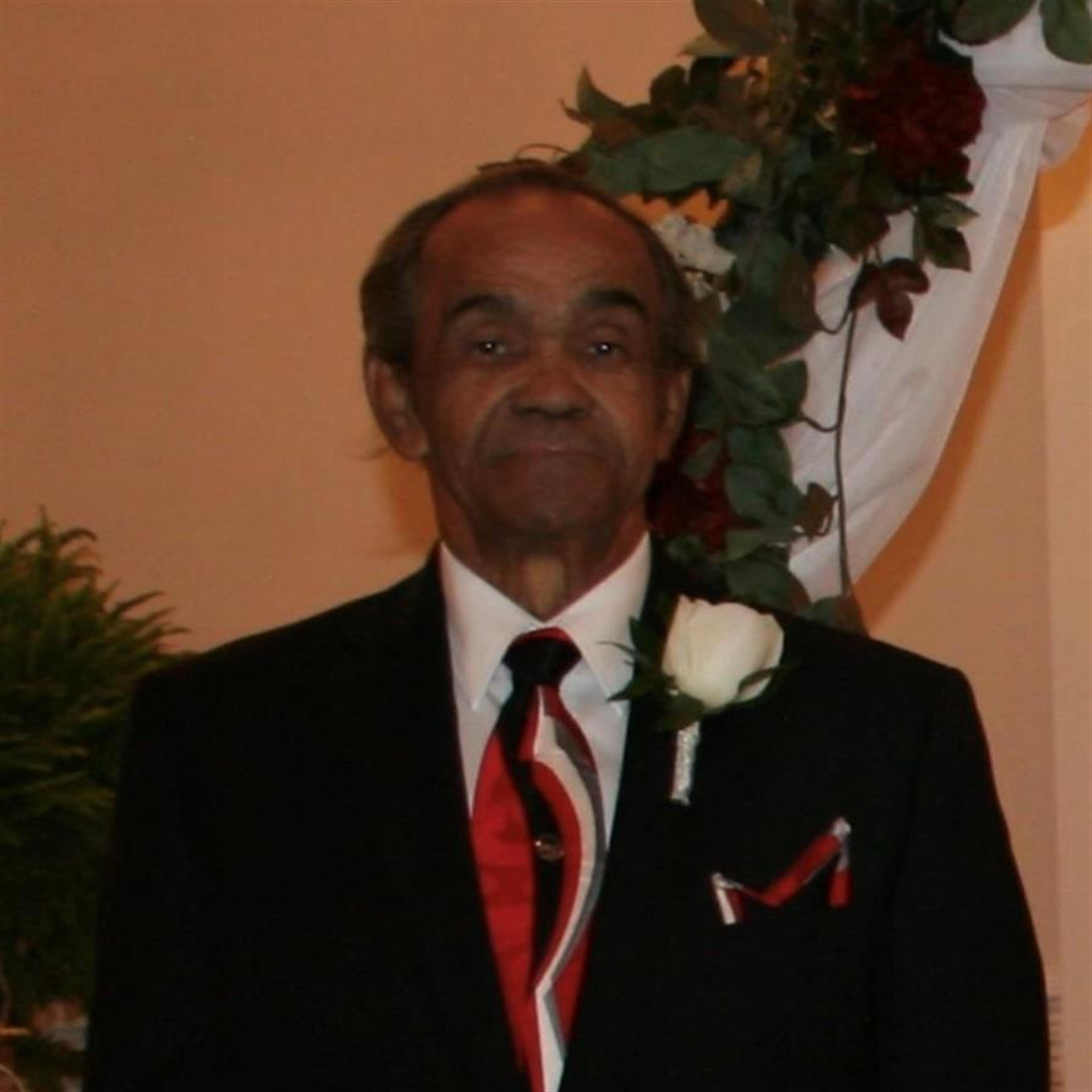 Arnold Locklear