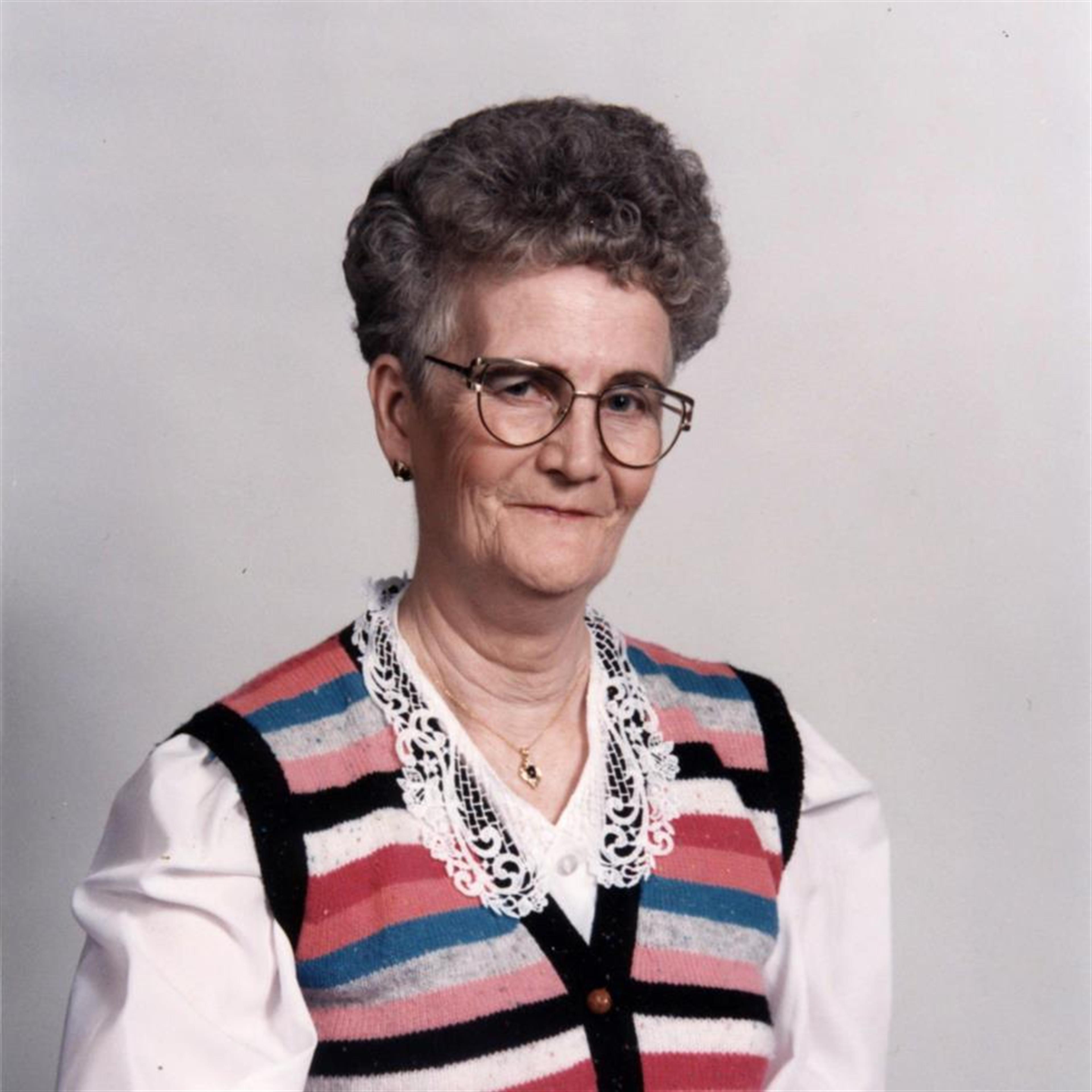 Bernia "Sue" Witt (Lebanon)