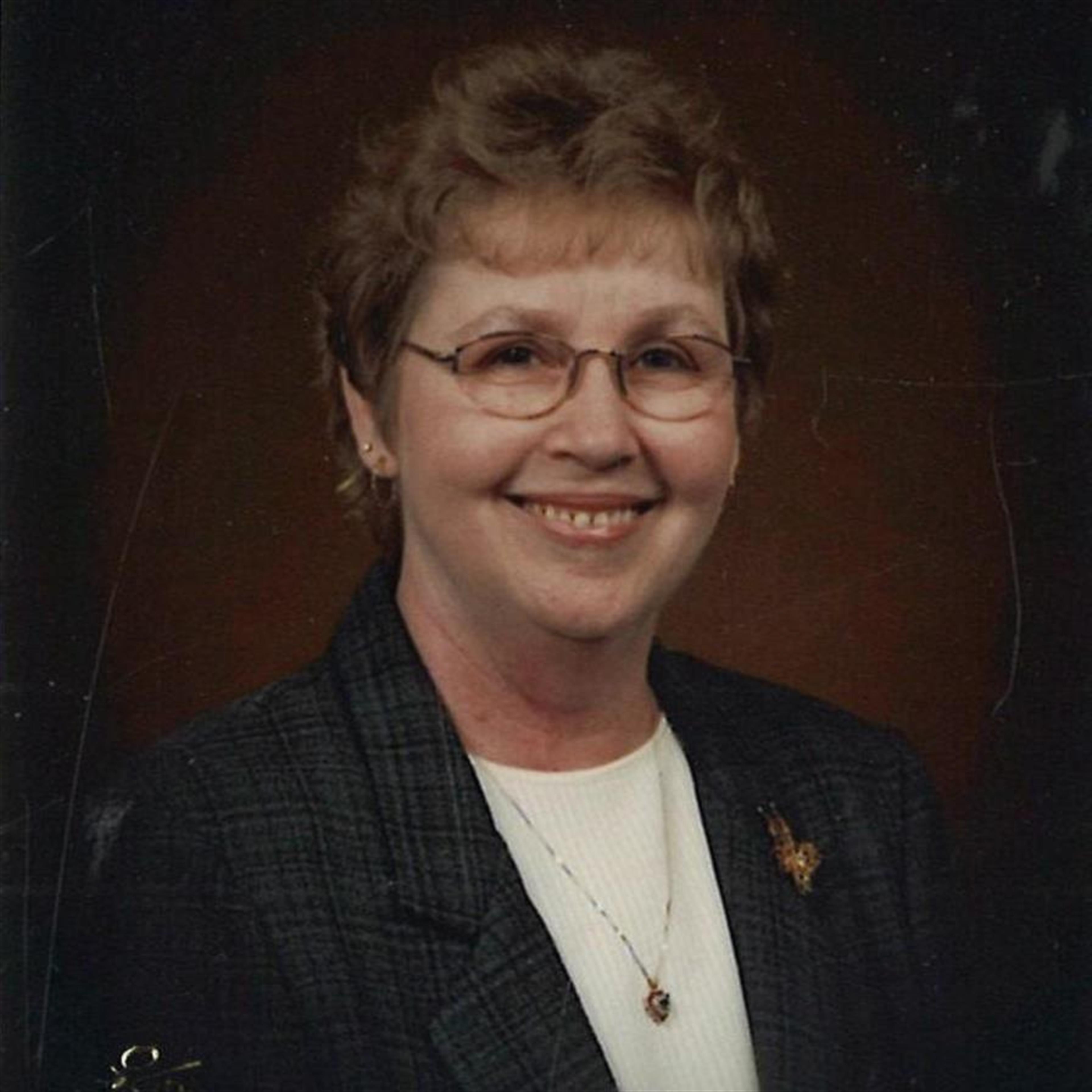 Lorene Lindsay Carpenter