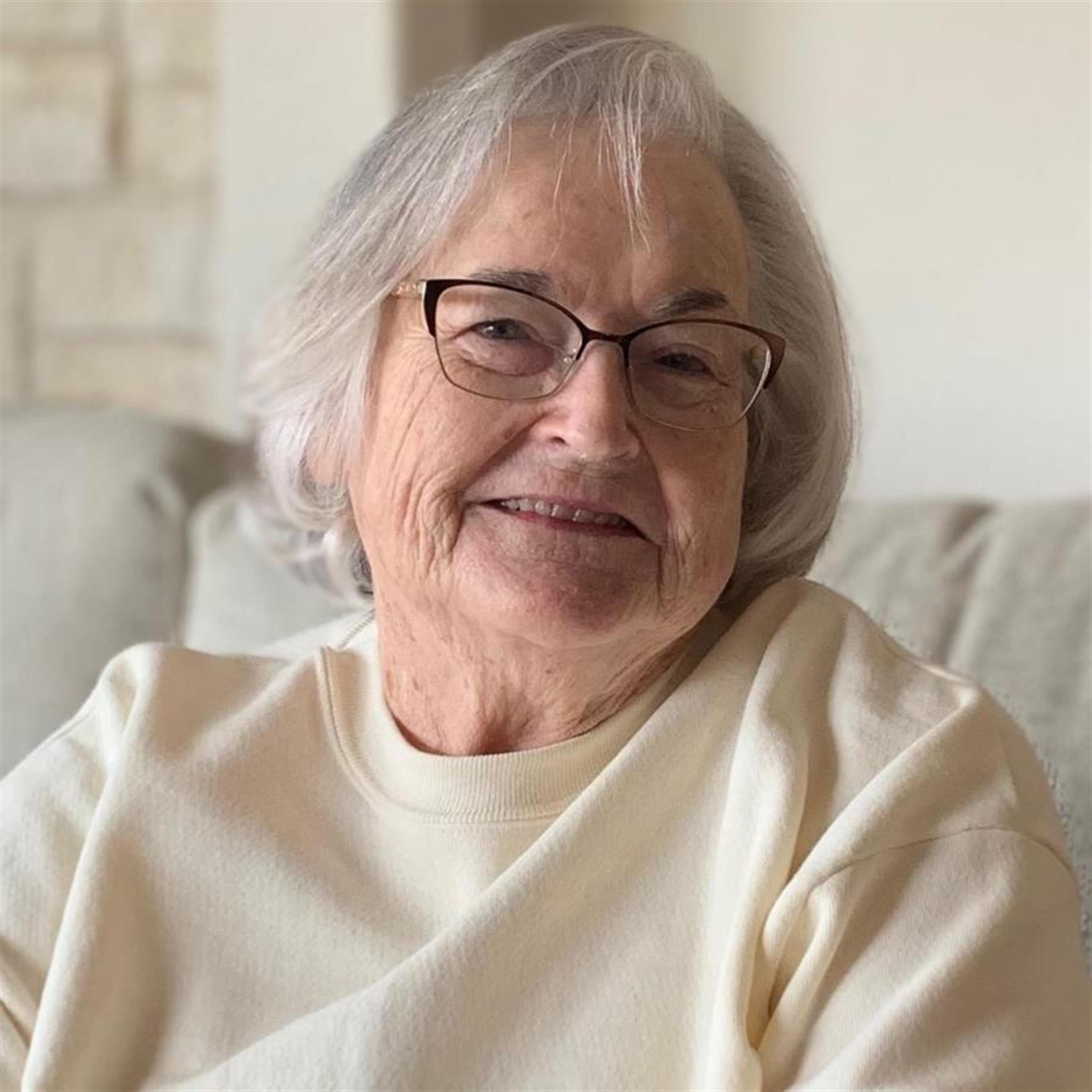 Clarabelle Gwen Cagle