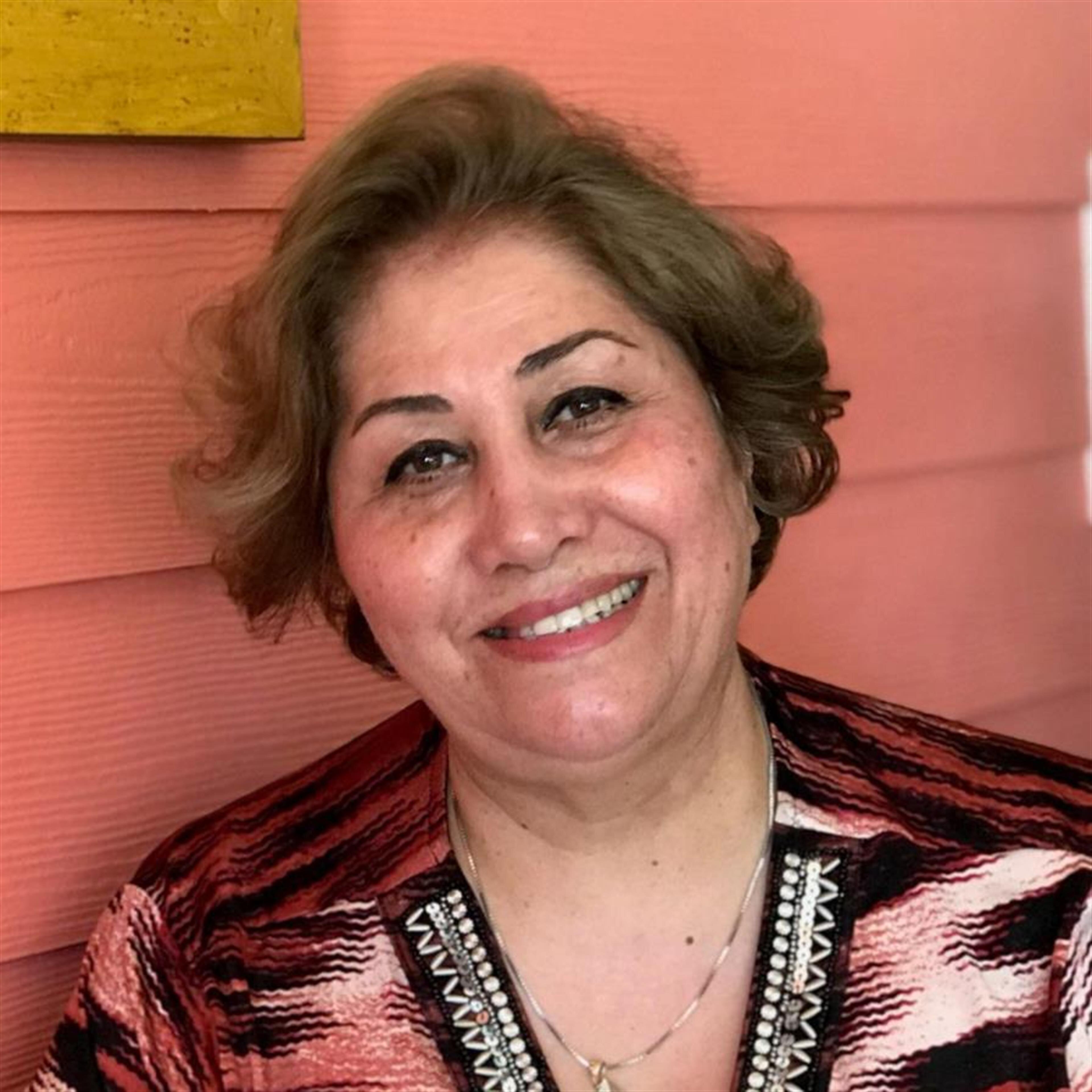 Shahnaz Golabi Khoozani