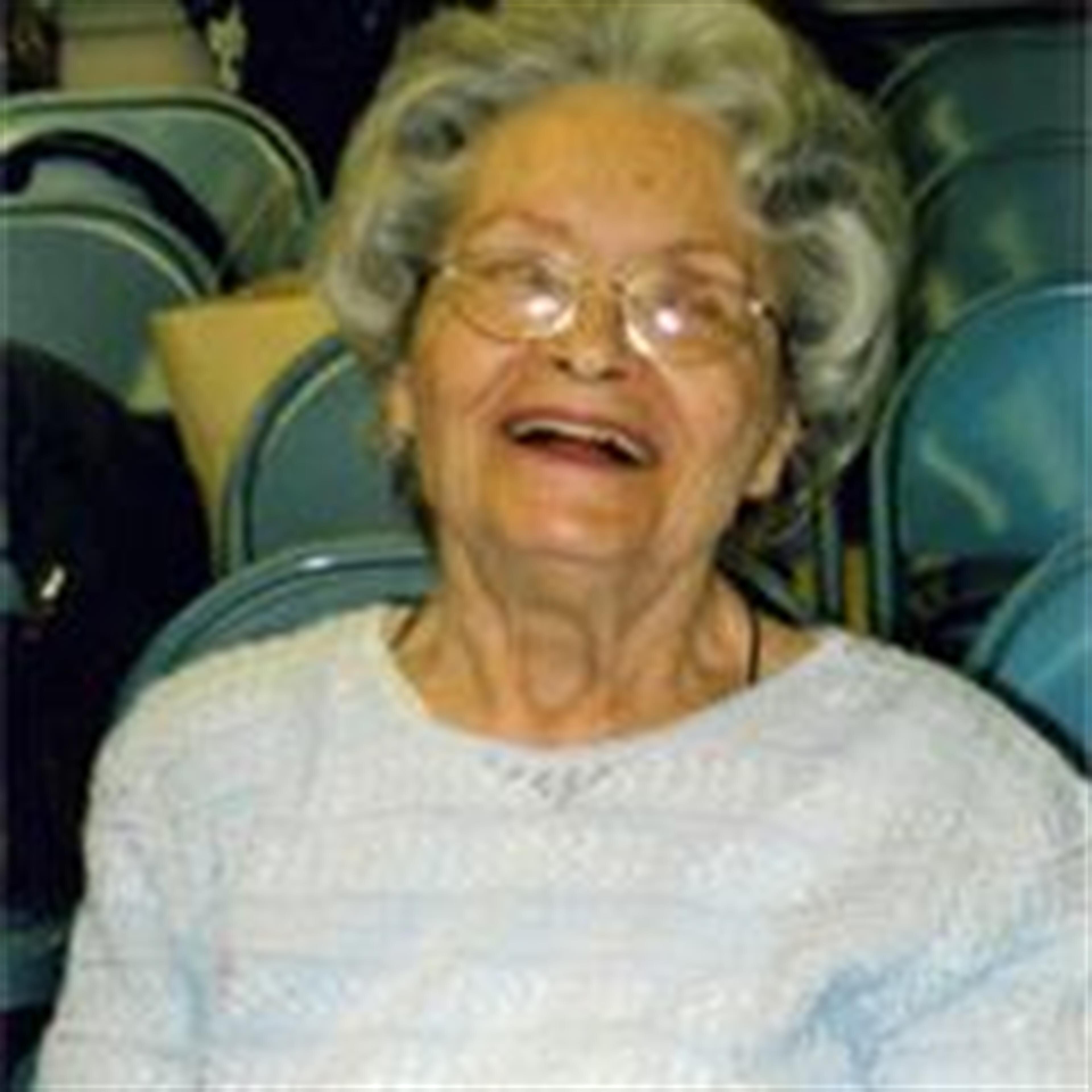 Pauline Hoefert