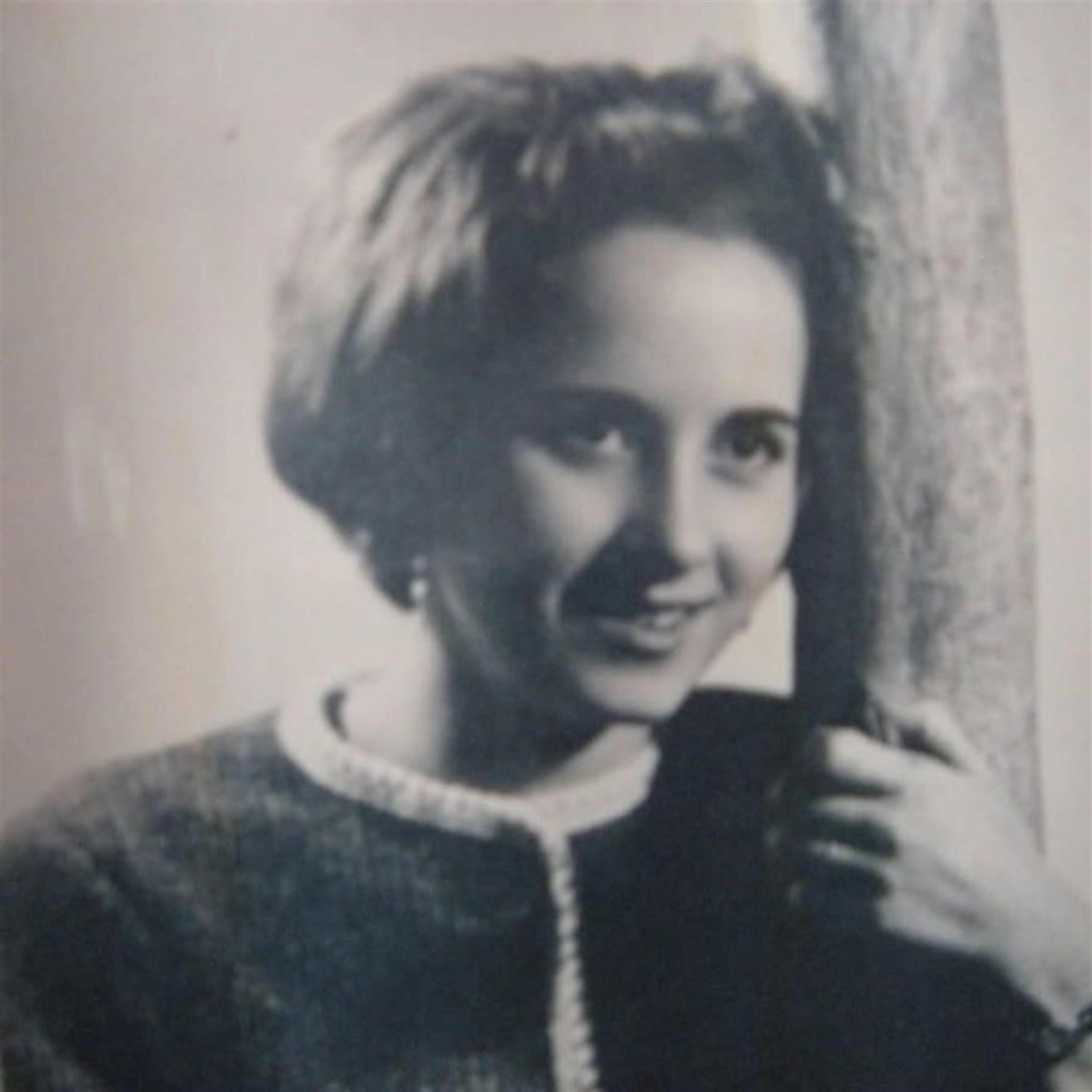 Antonia Mungioli Russell