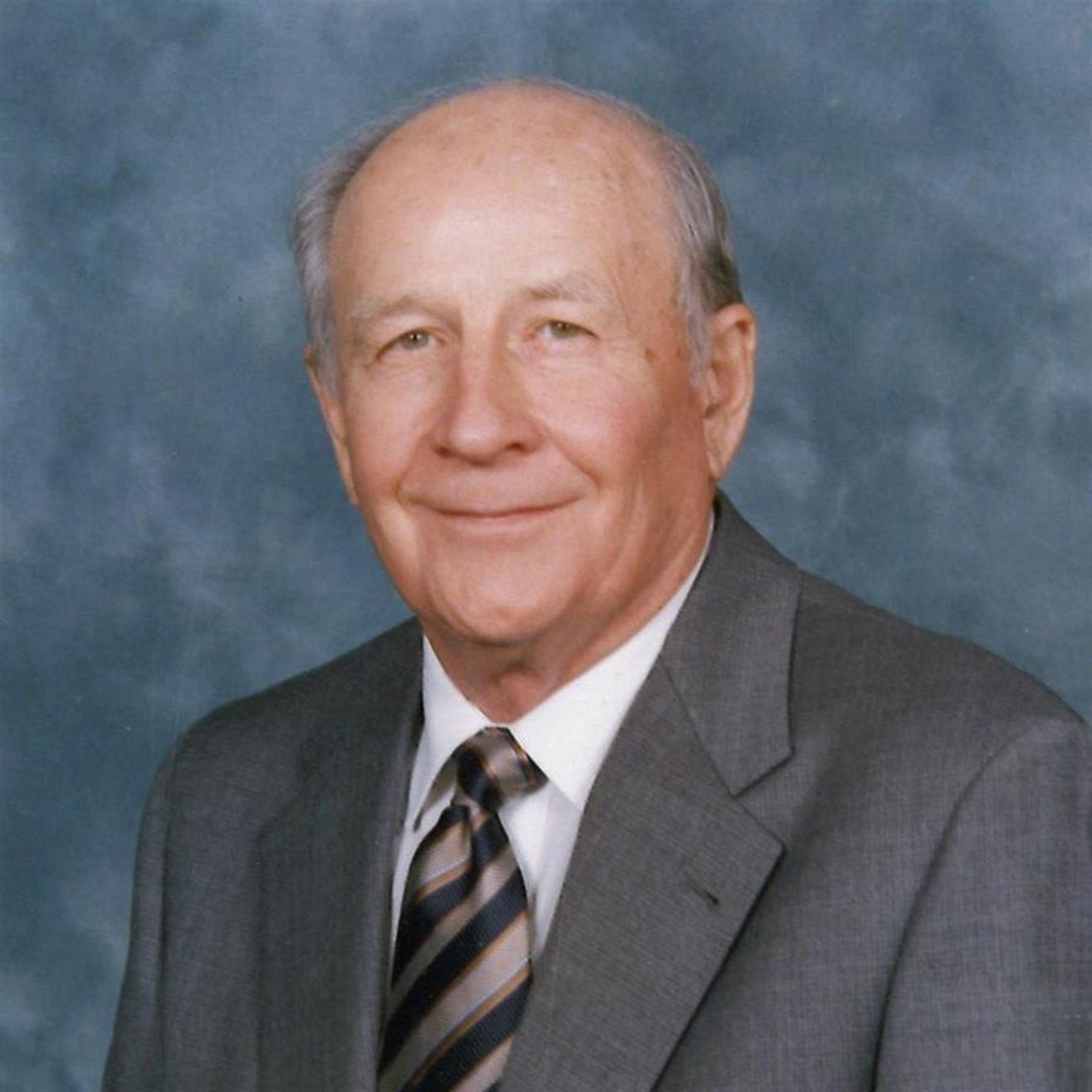 Robert Earl Harkins Jr's obituary picture