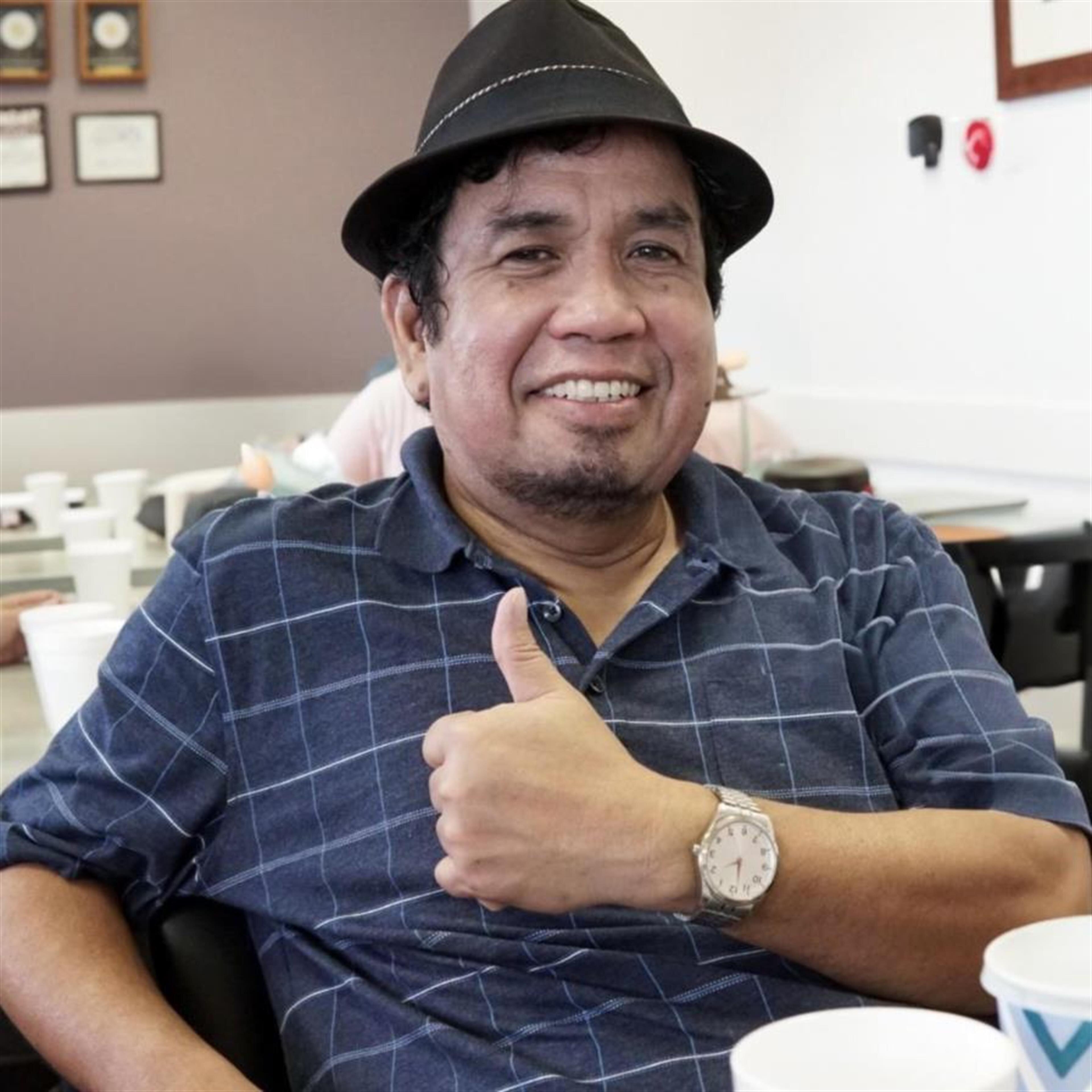 Leo Rey De Vera Flores