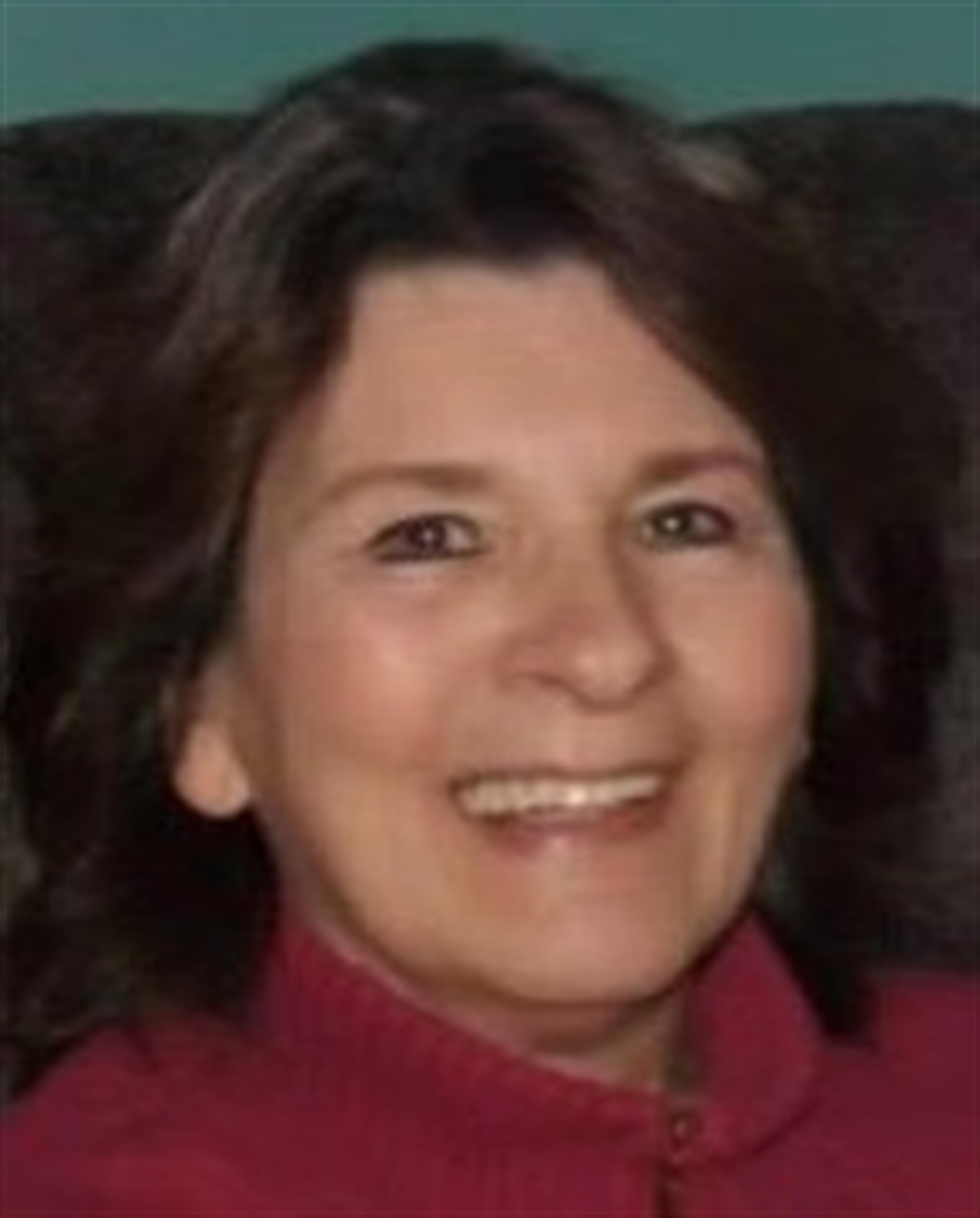 Linda Constantine
