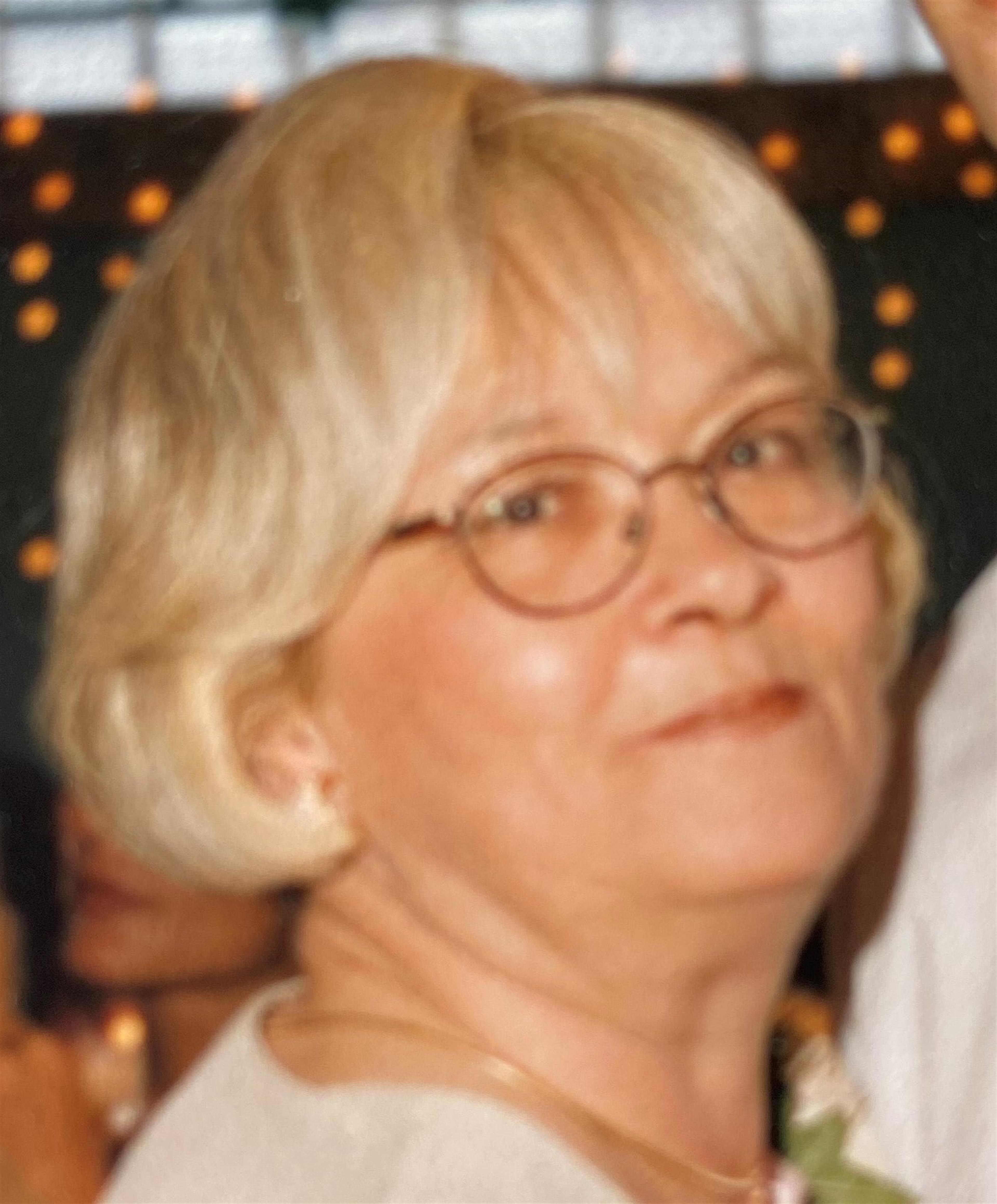 Diane R. Nienal