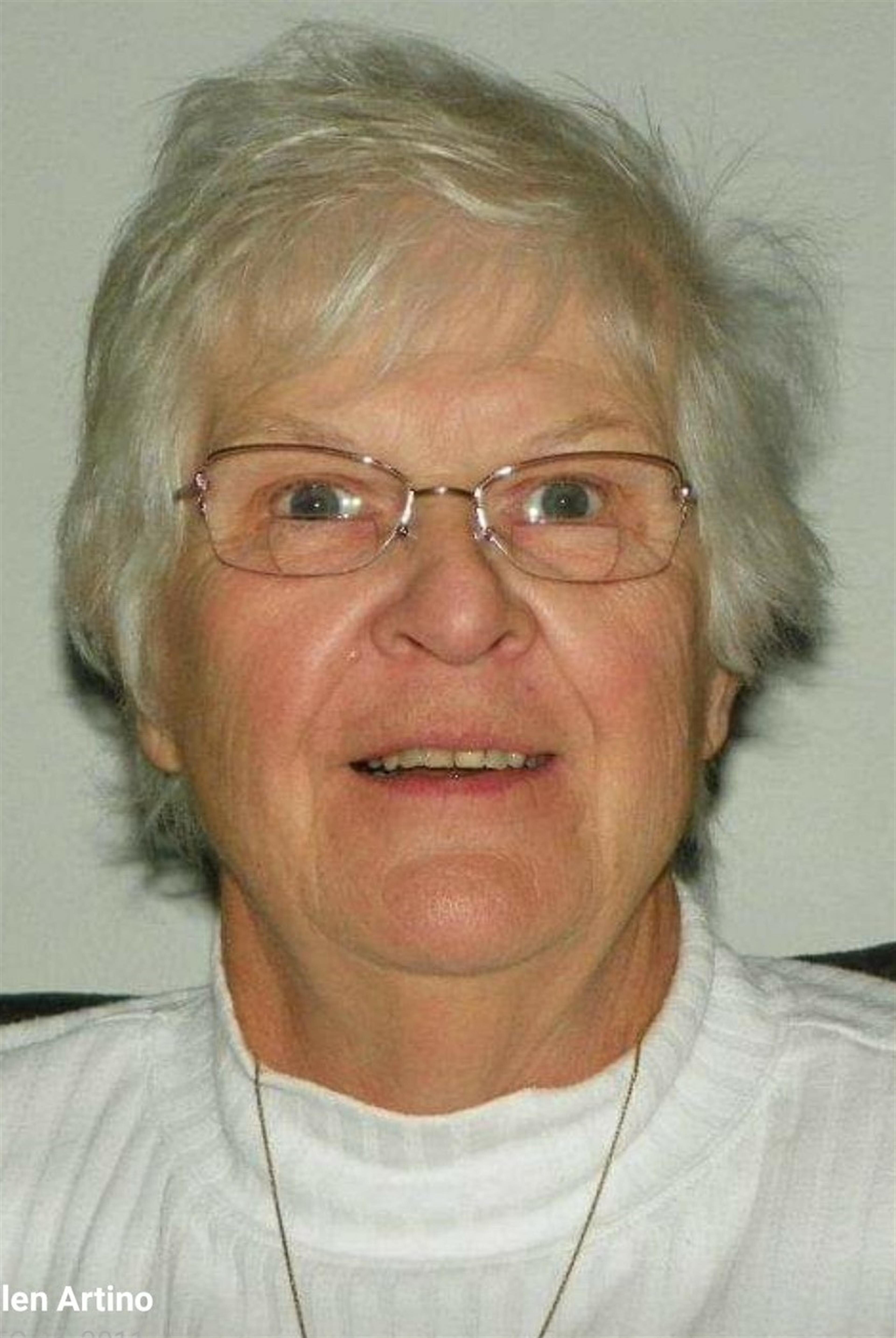 Barbara J. (Inwood)  Artino