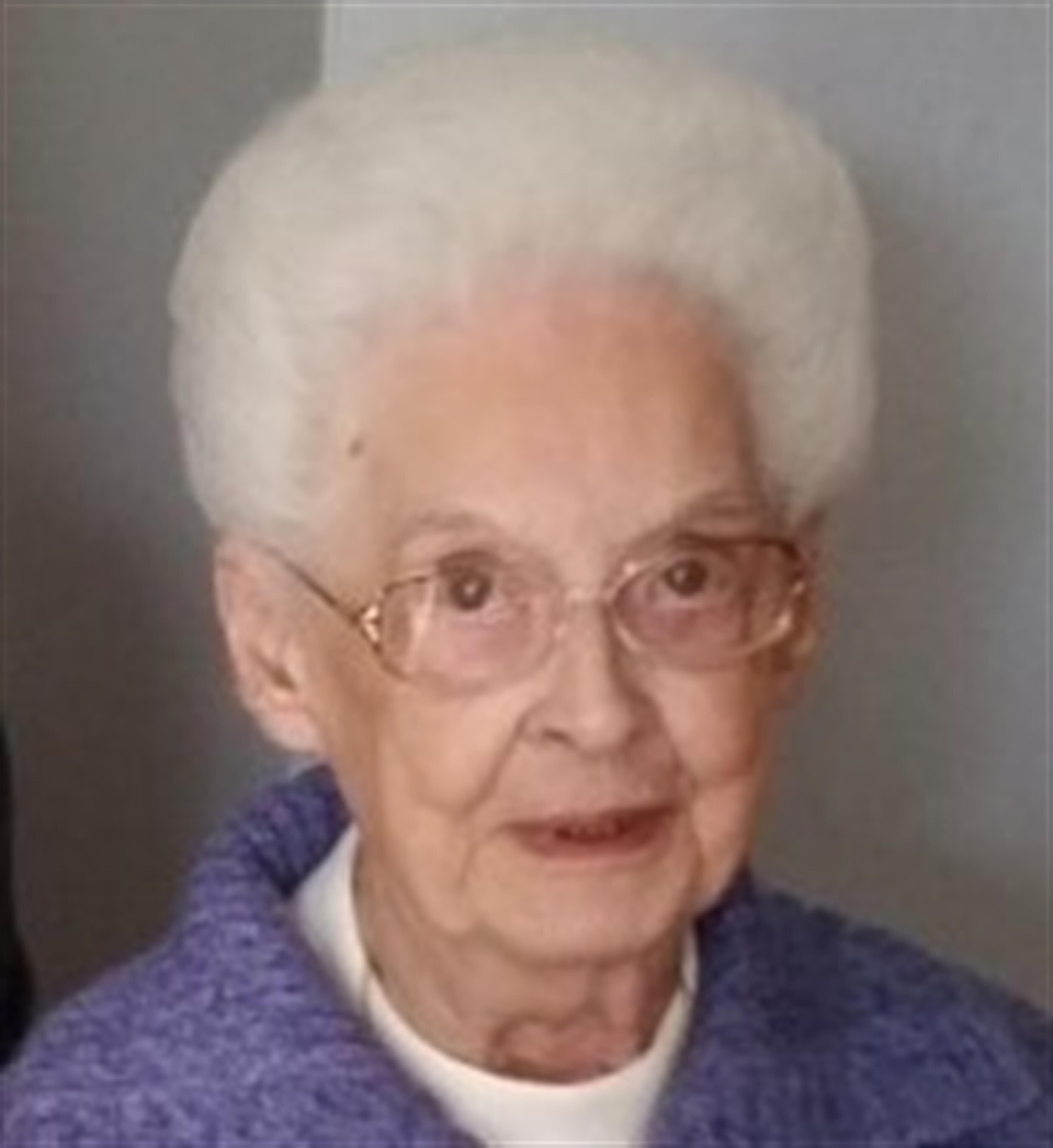 Lottie M. (Ulatowski)  Huter