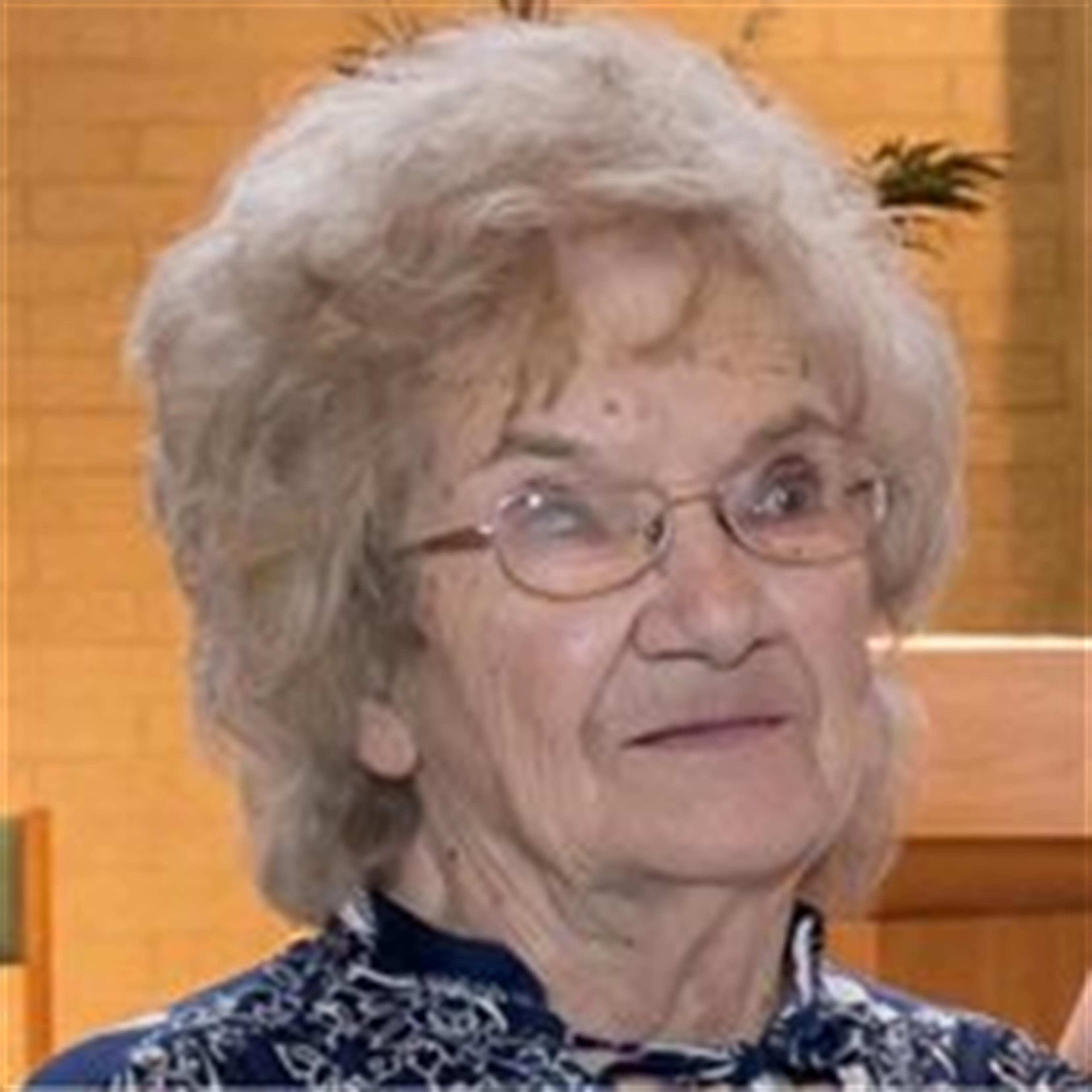 Wanda M. (Stojek)  Radke