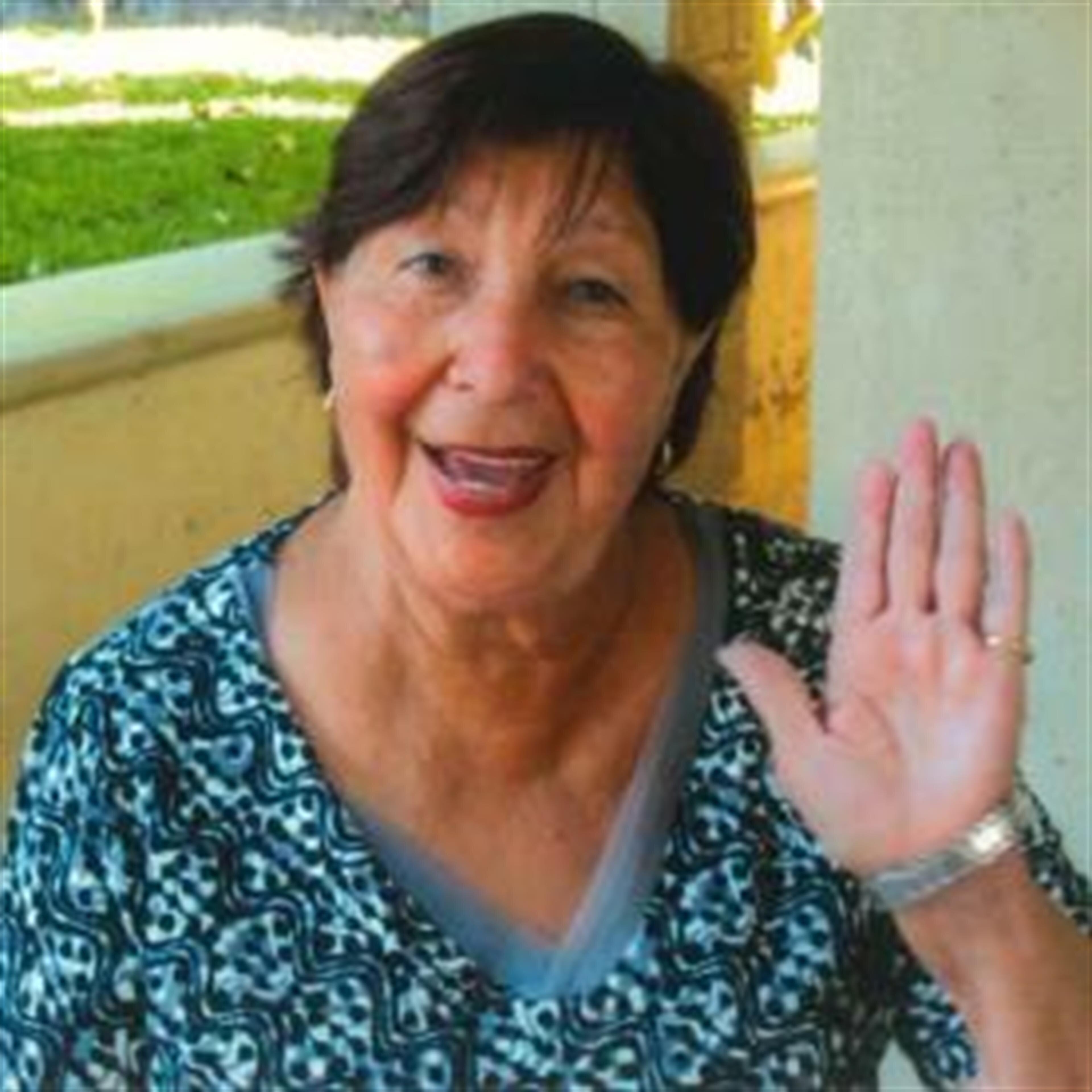 Rosa Reyes