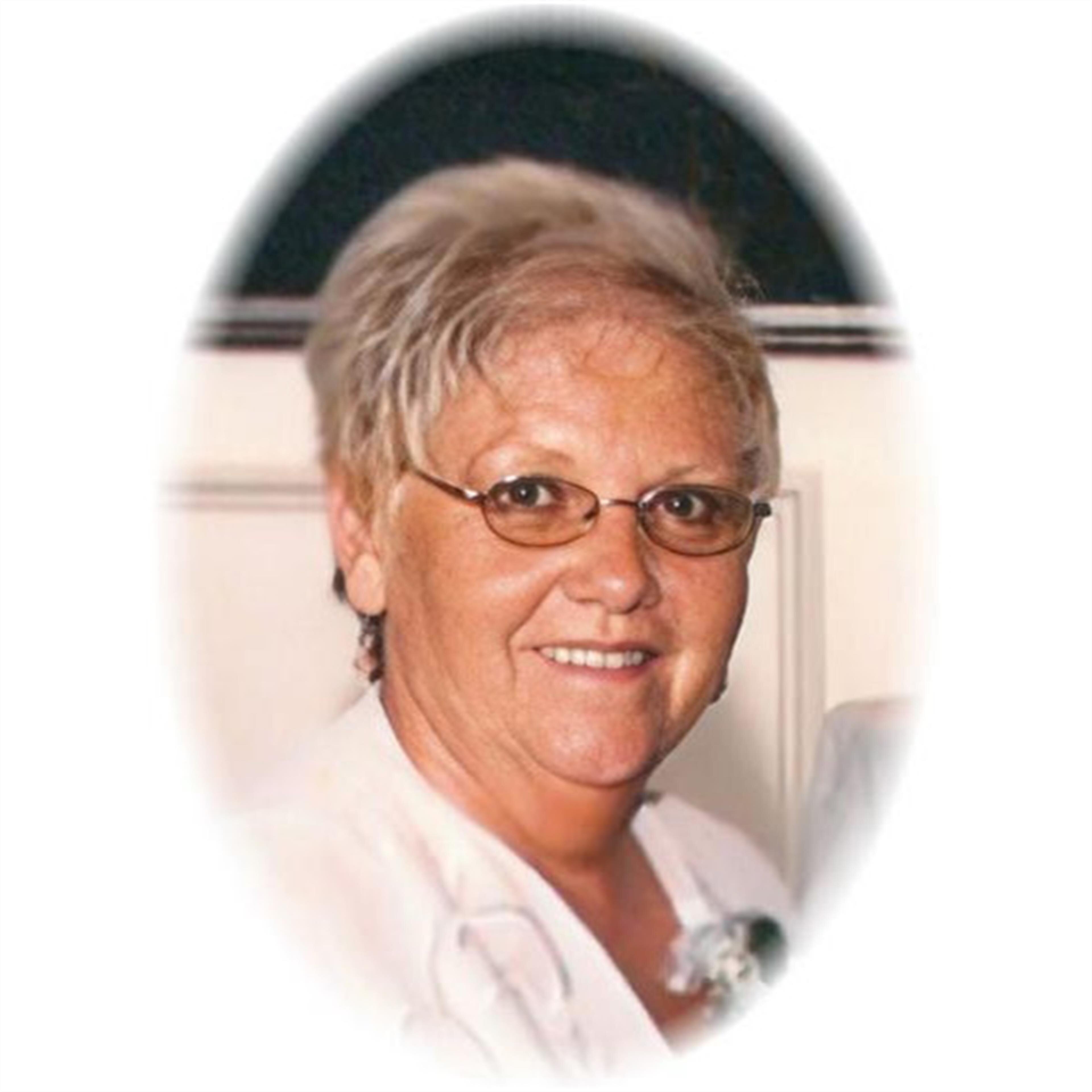 Deanna "Dee" Flowers