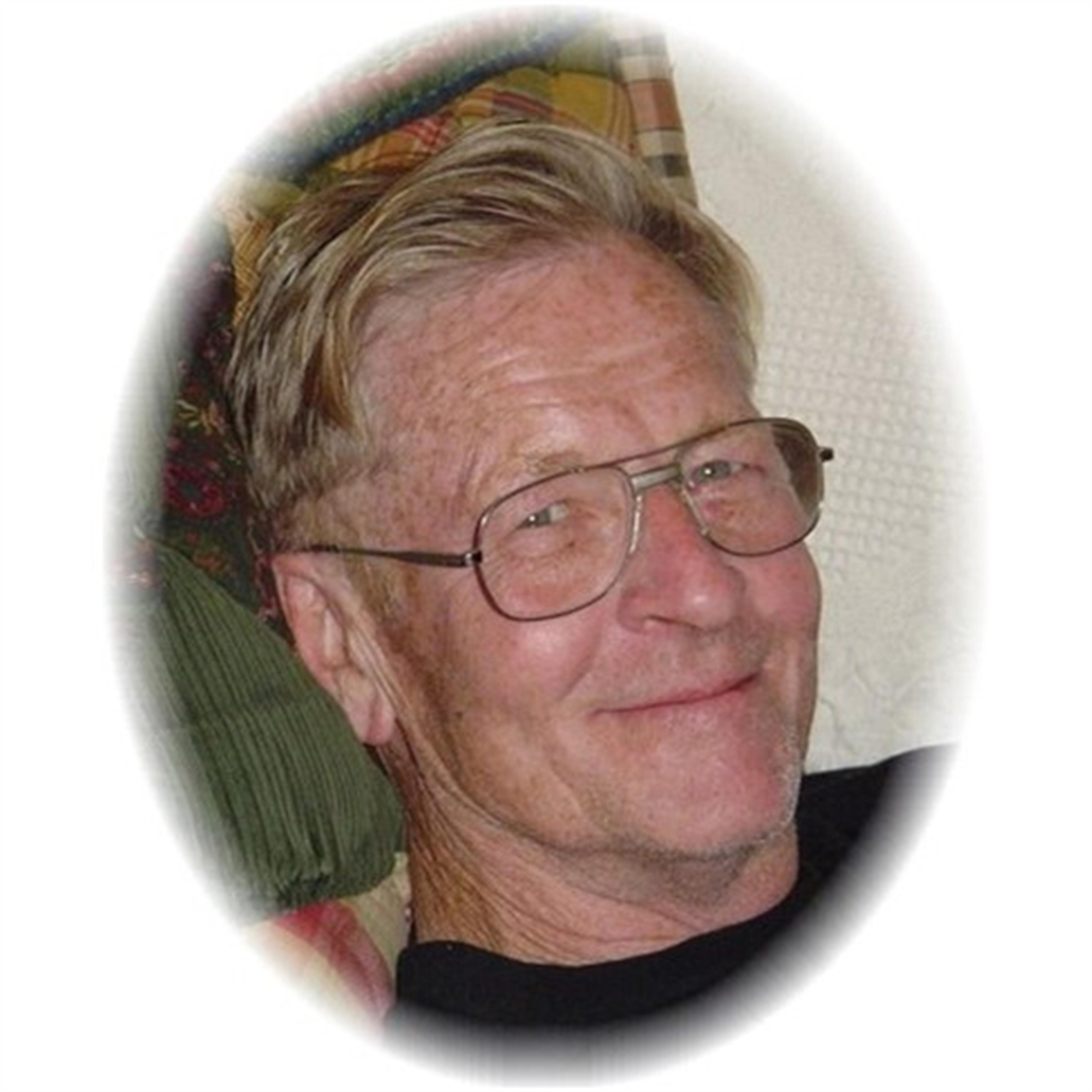 Robert "Bob" William Curt Jr.