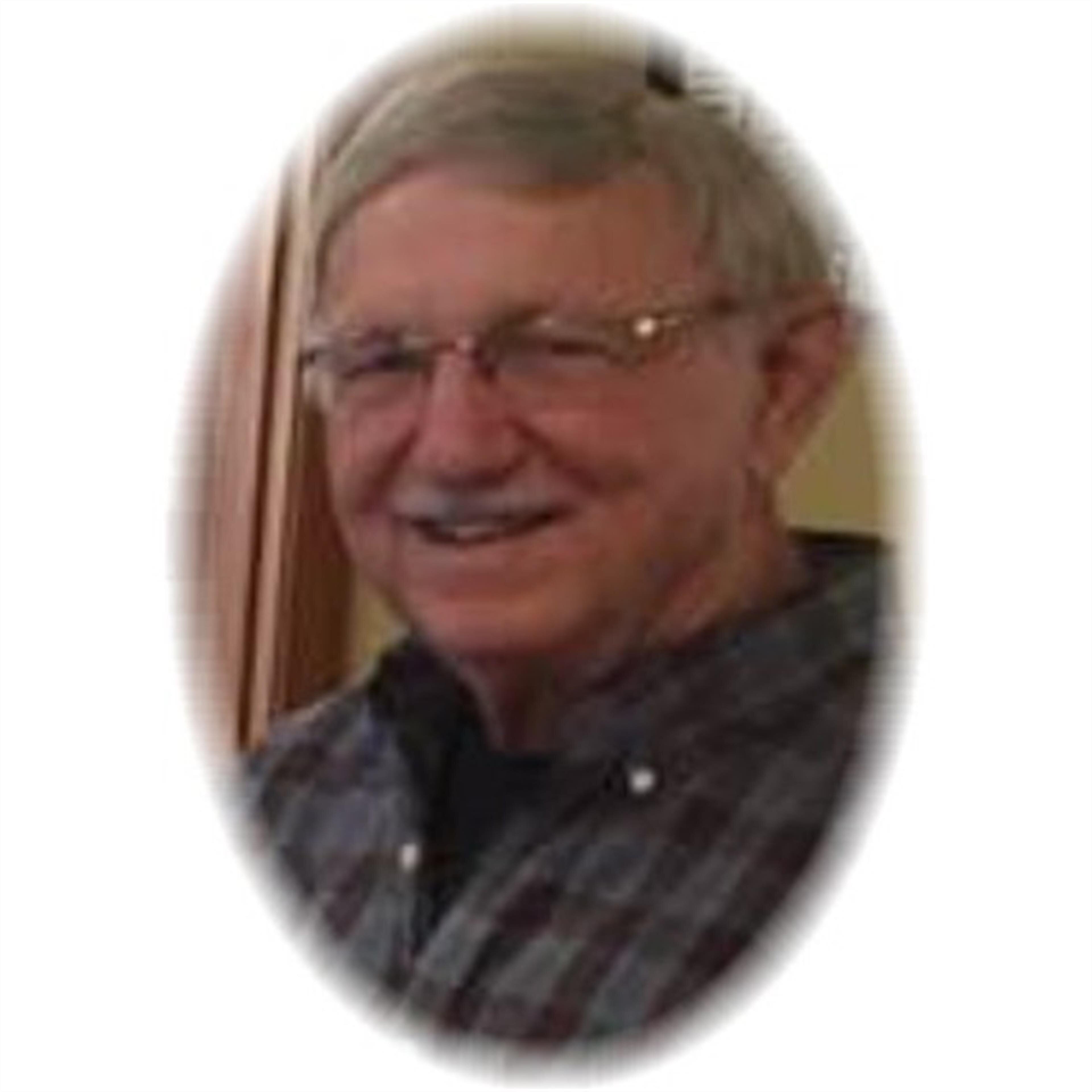 Melvin "Lee" Lindner