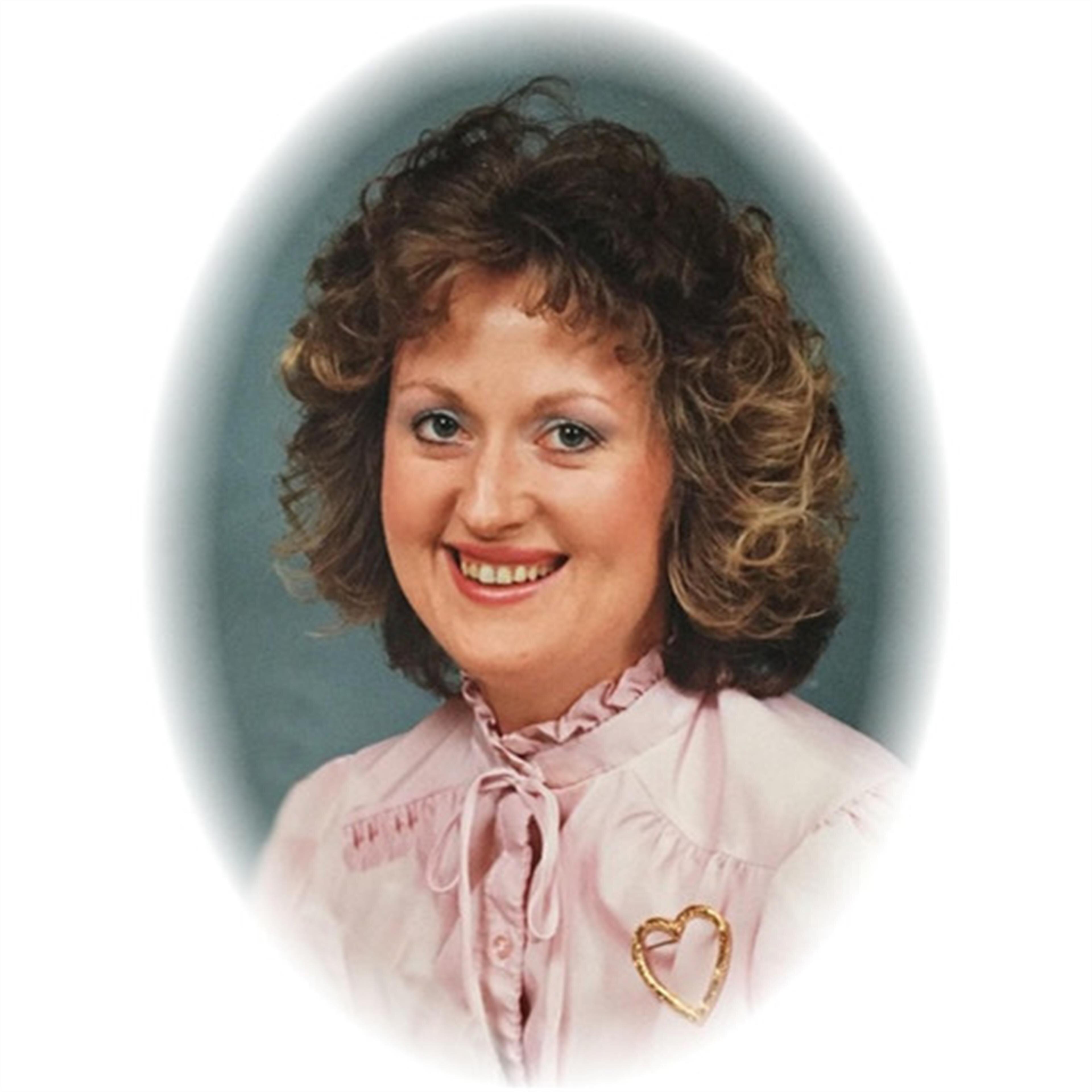 Dorothy "Dottie" Kay Robb Smith