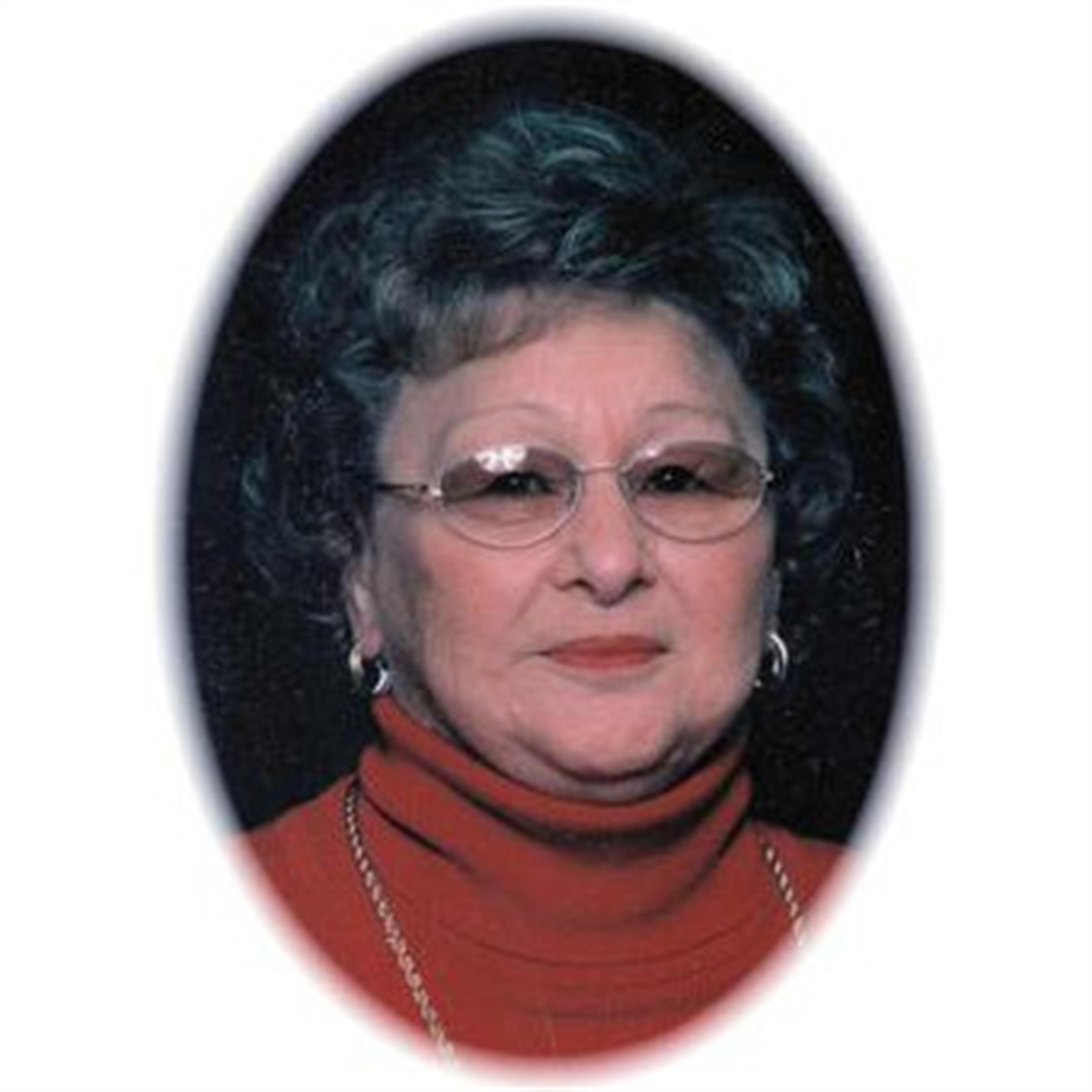 Lola Holyfield