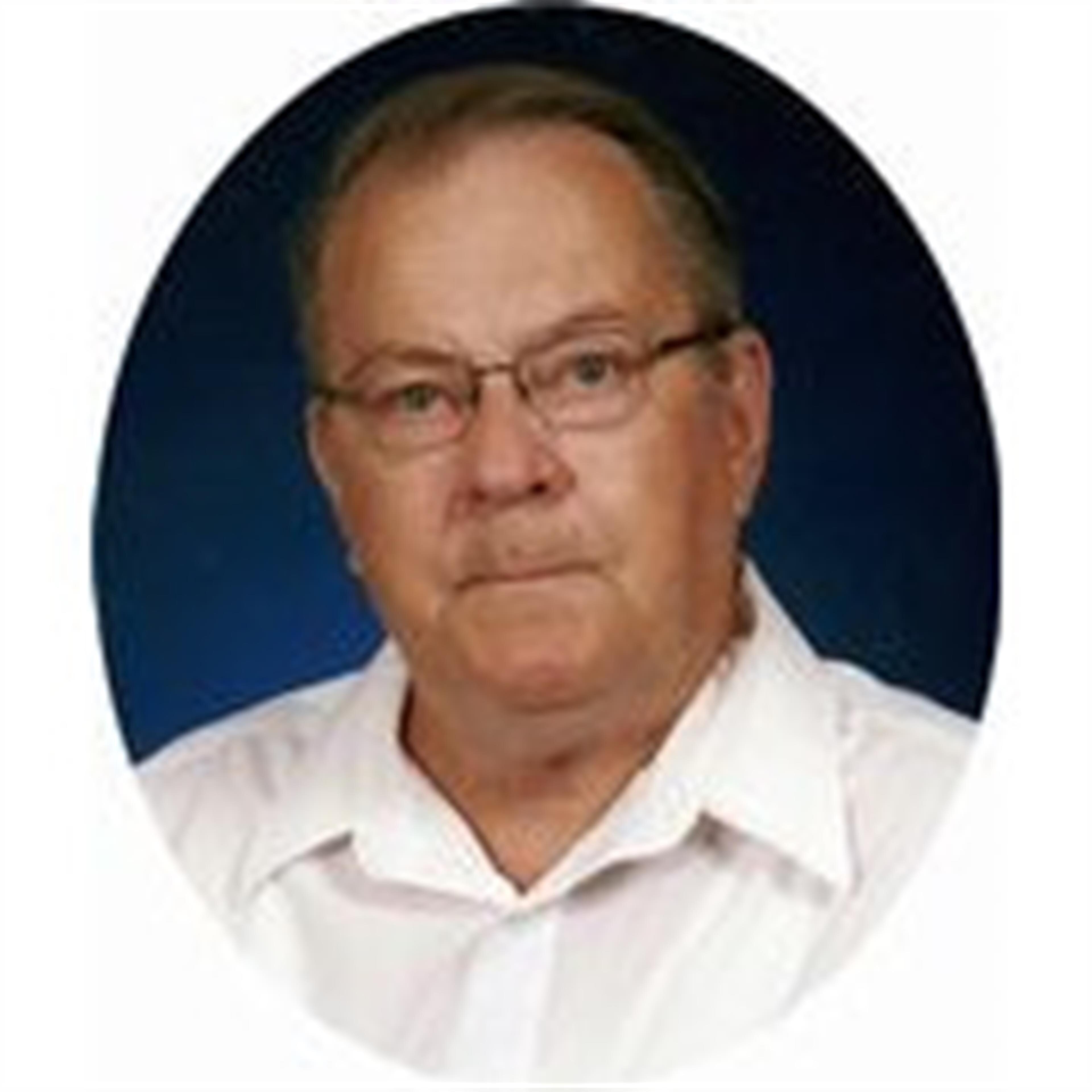 Robert J. Dobrinick