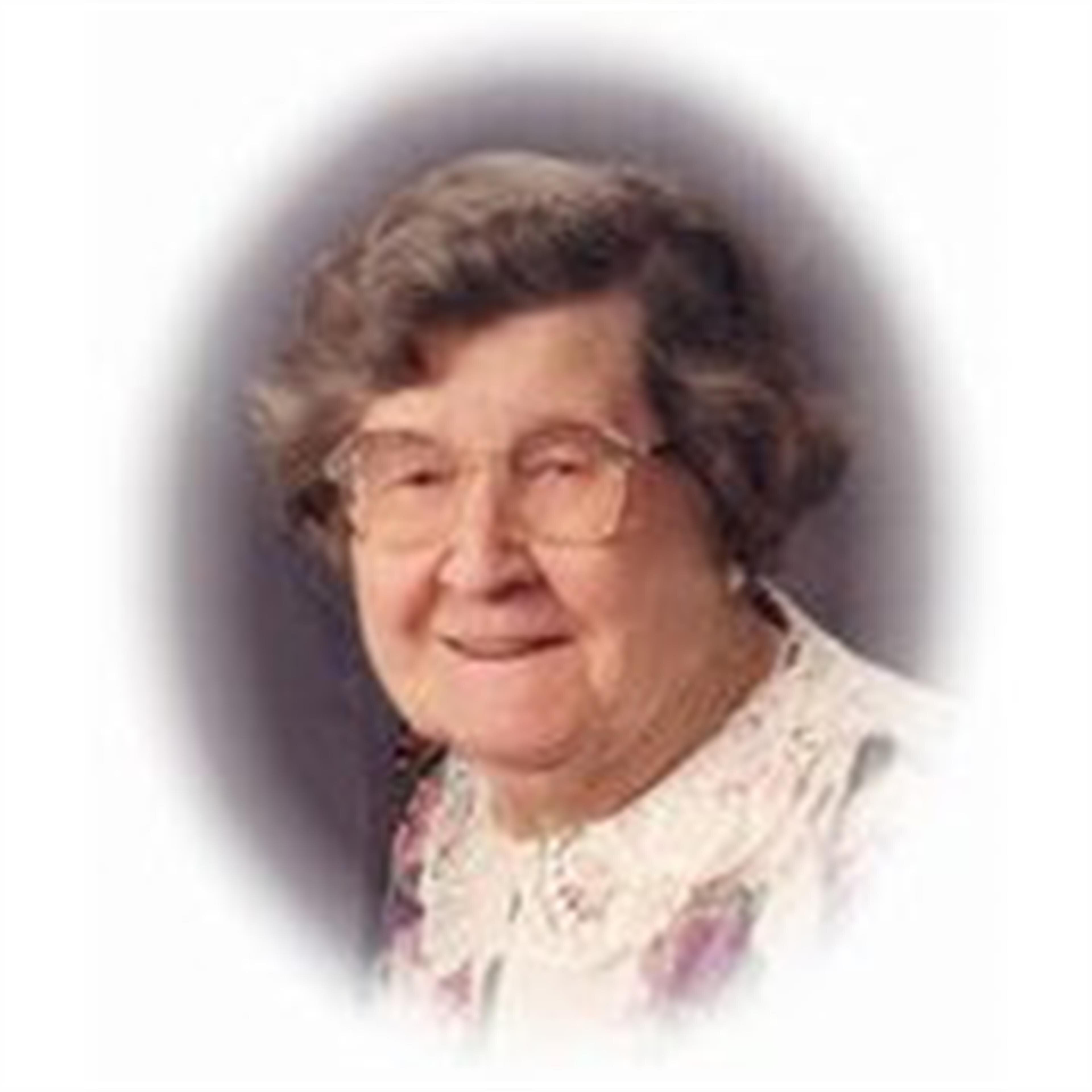 Maxine Torrens