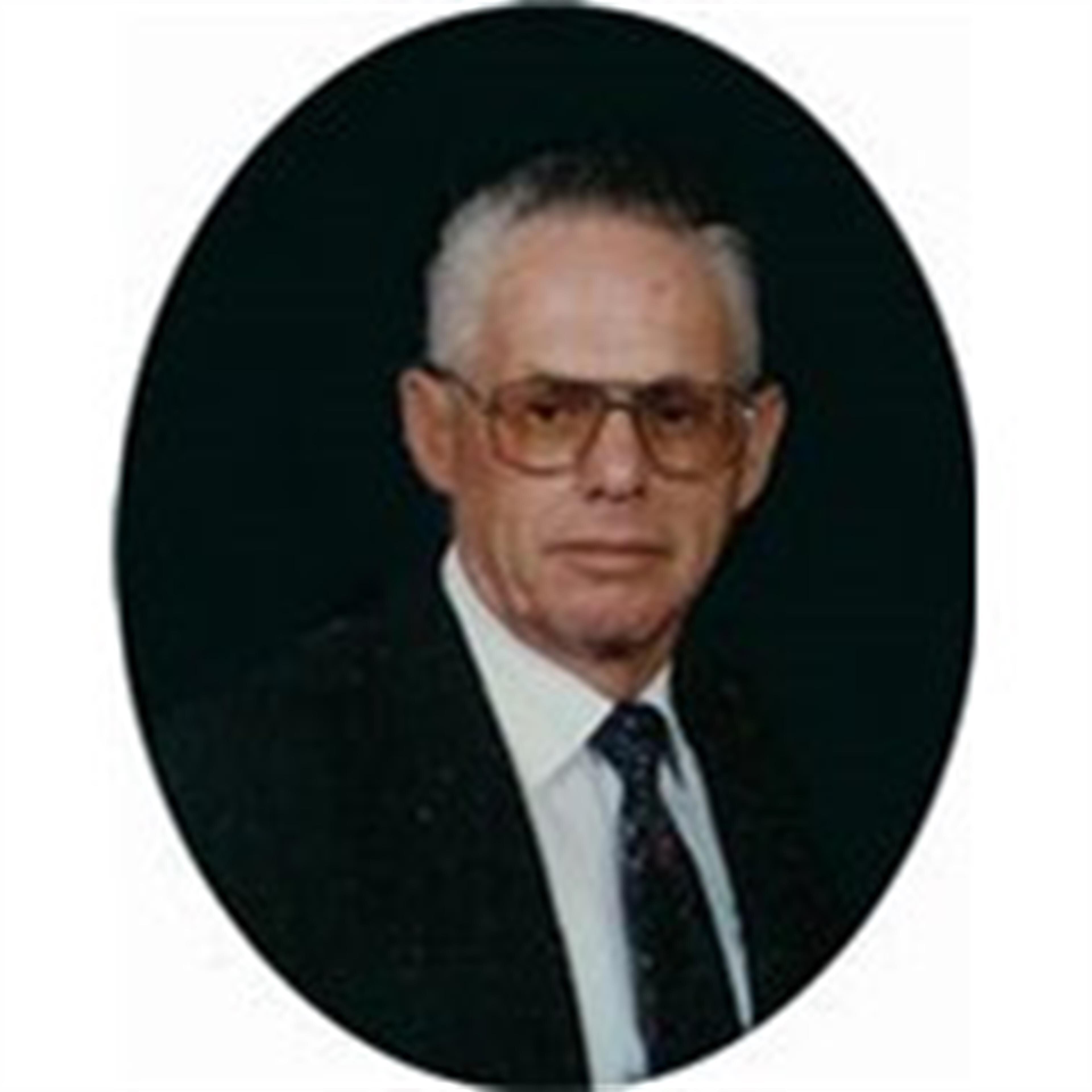 Robert Dean Uhe