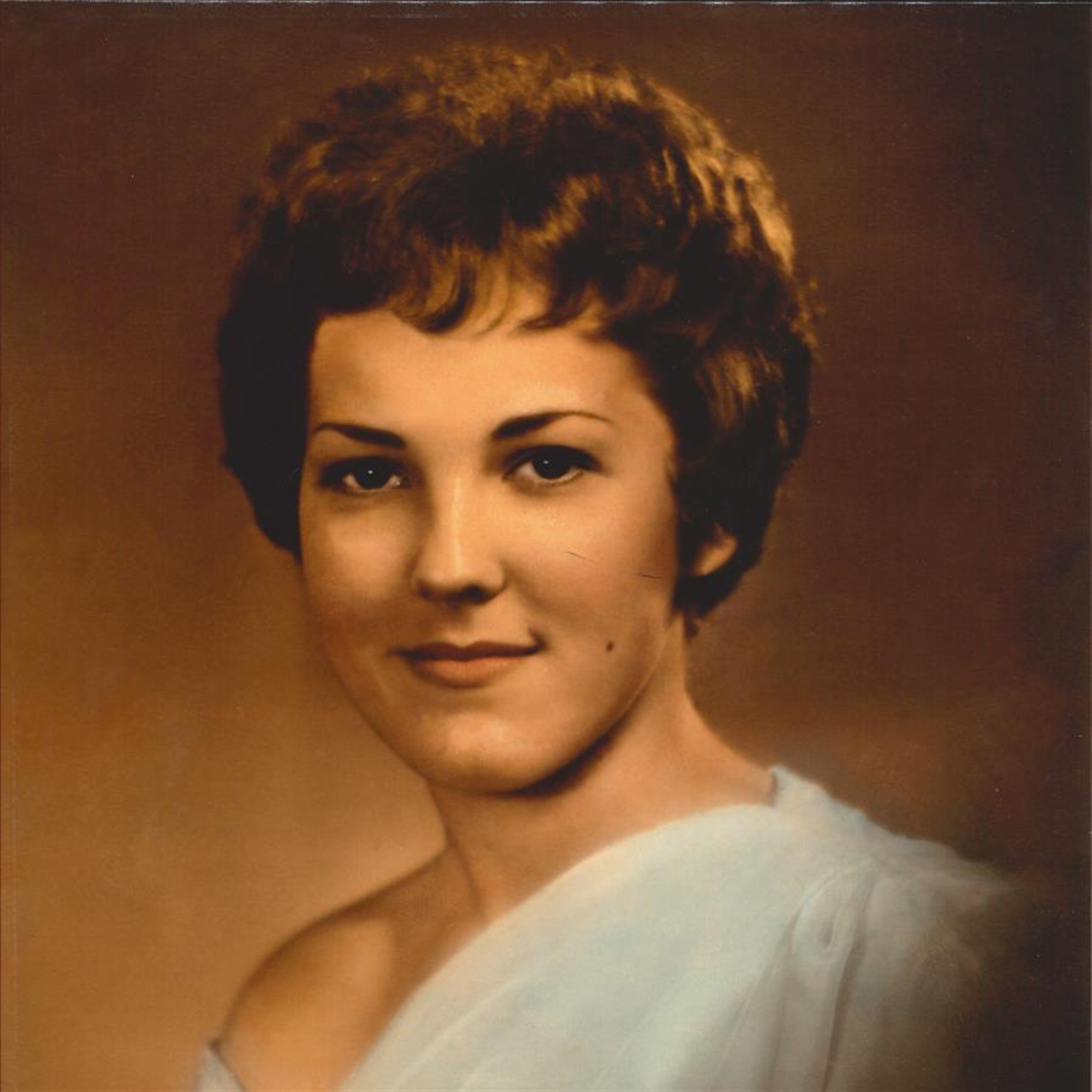 Lynn E. Johnson (Urbana)'s obituary picture