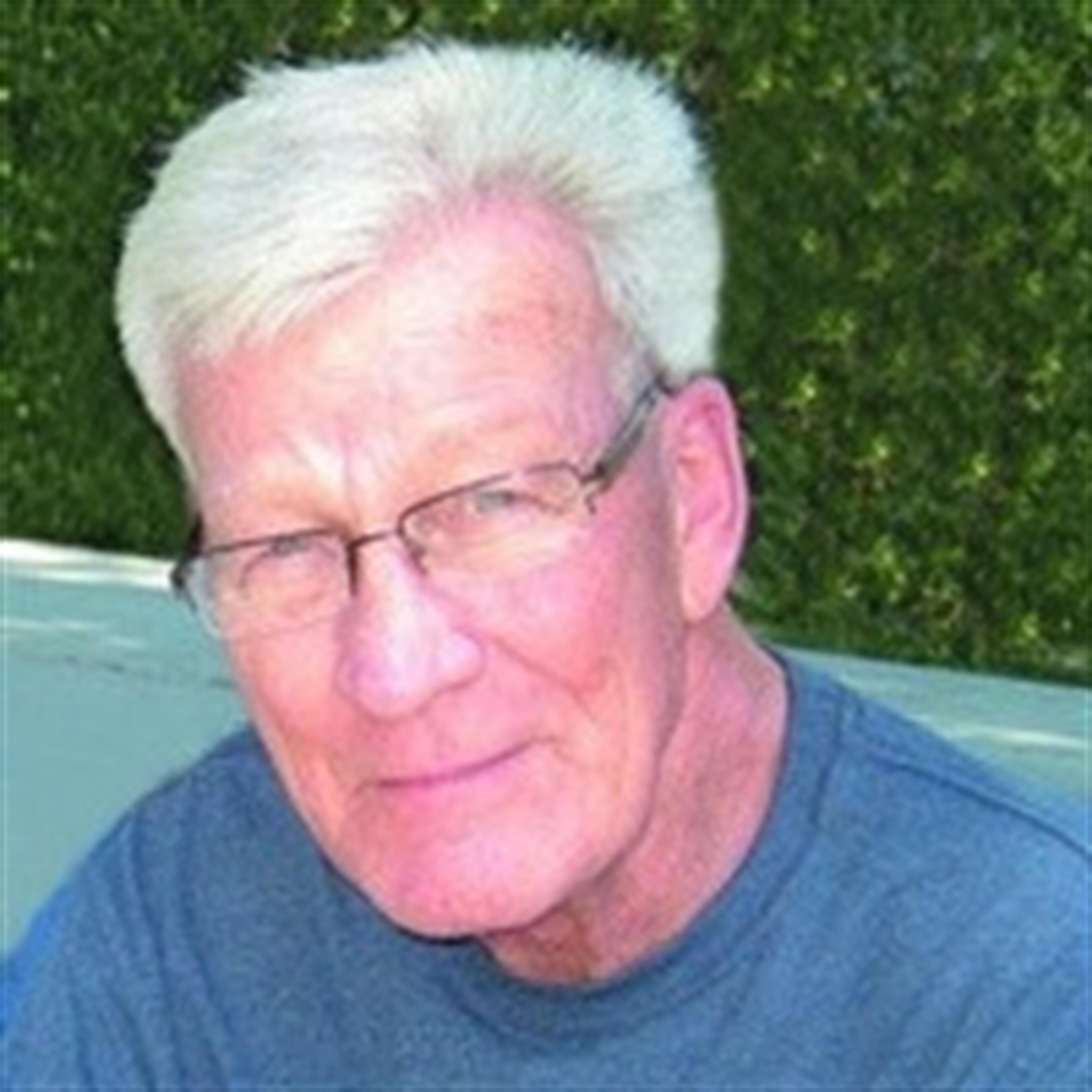 Robert E "Bob" Durham