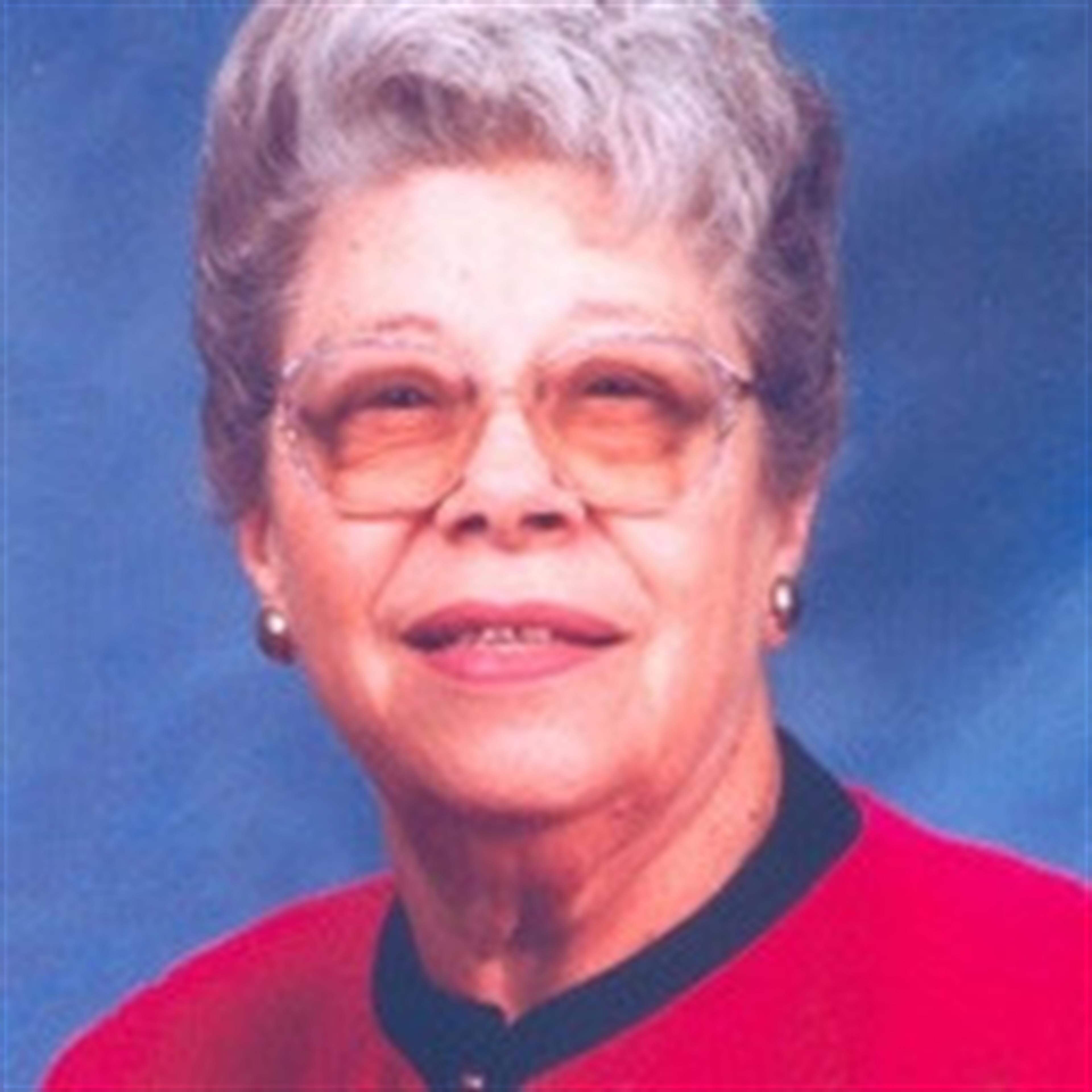 Phyllis Rosalia Applegate