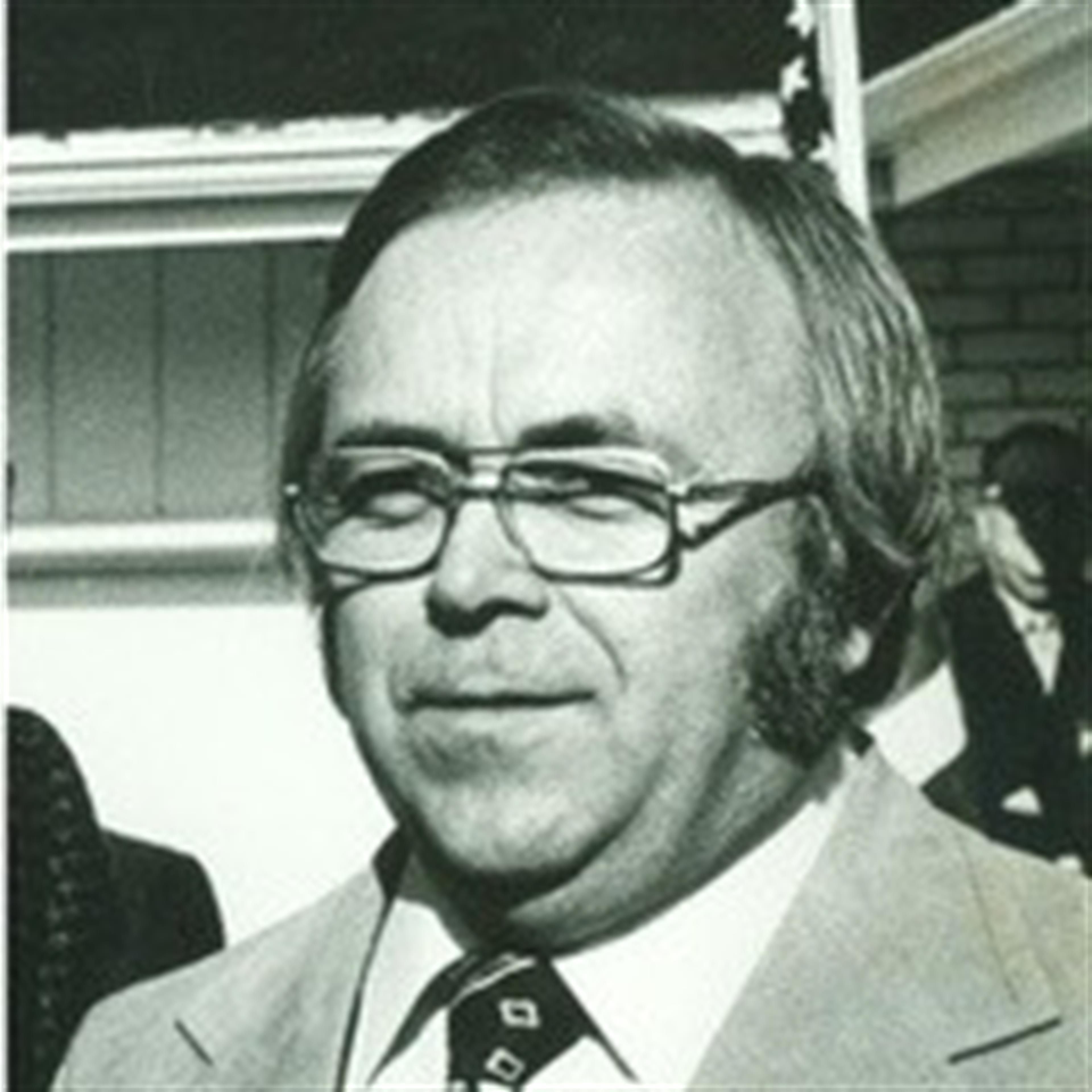Charles W Savage