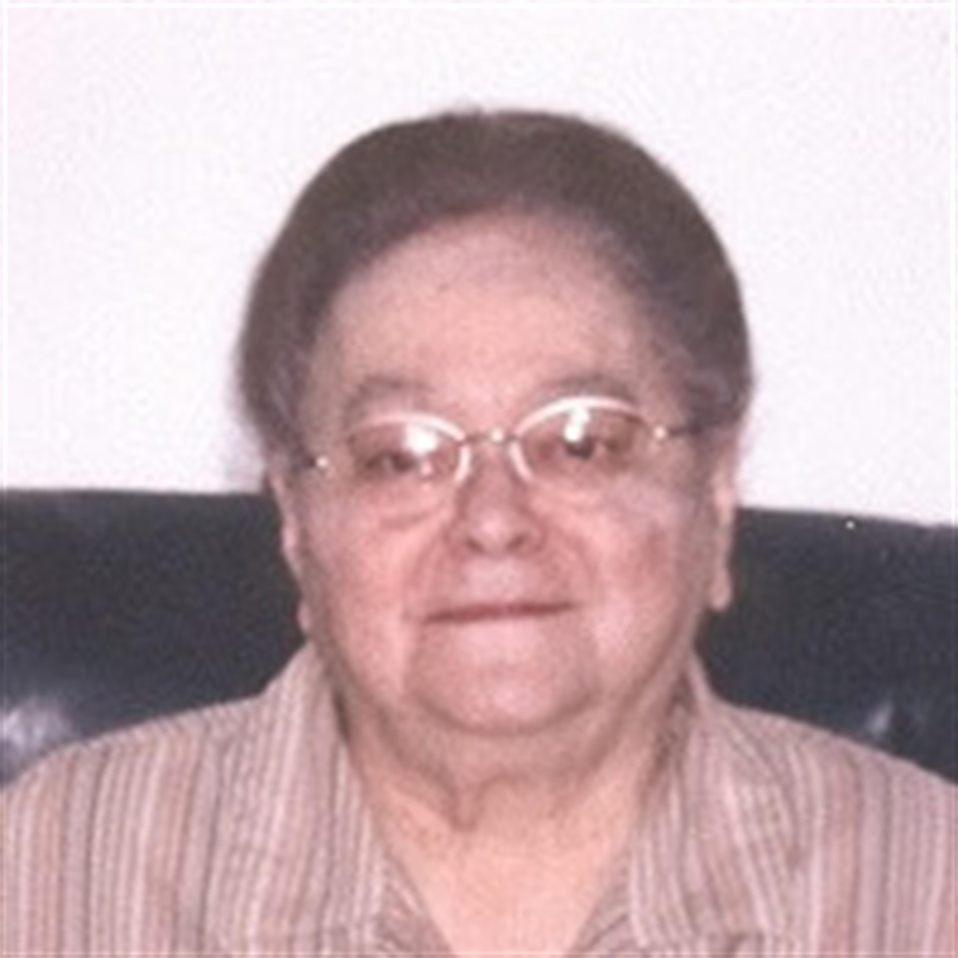 Betty D Chamberlain