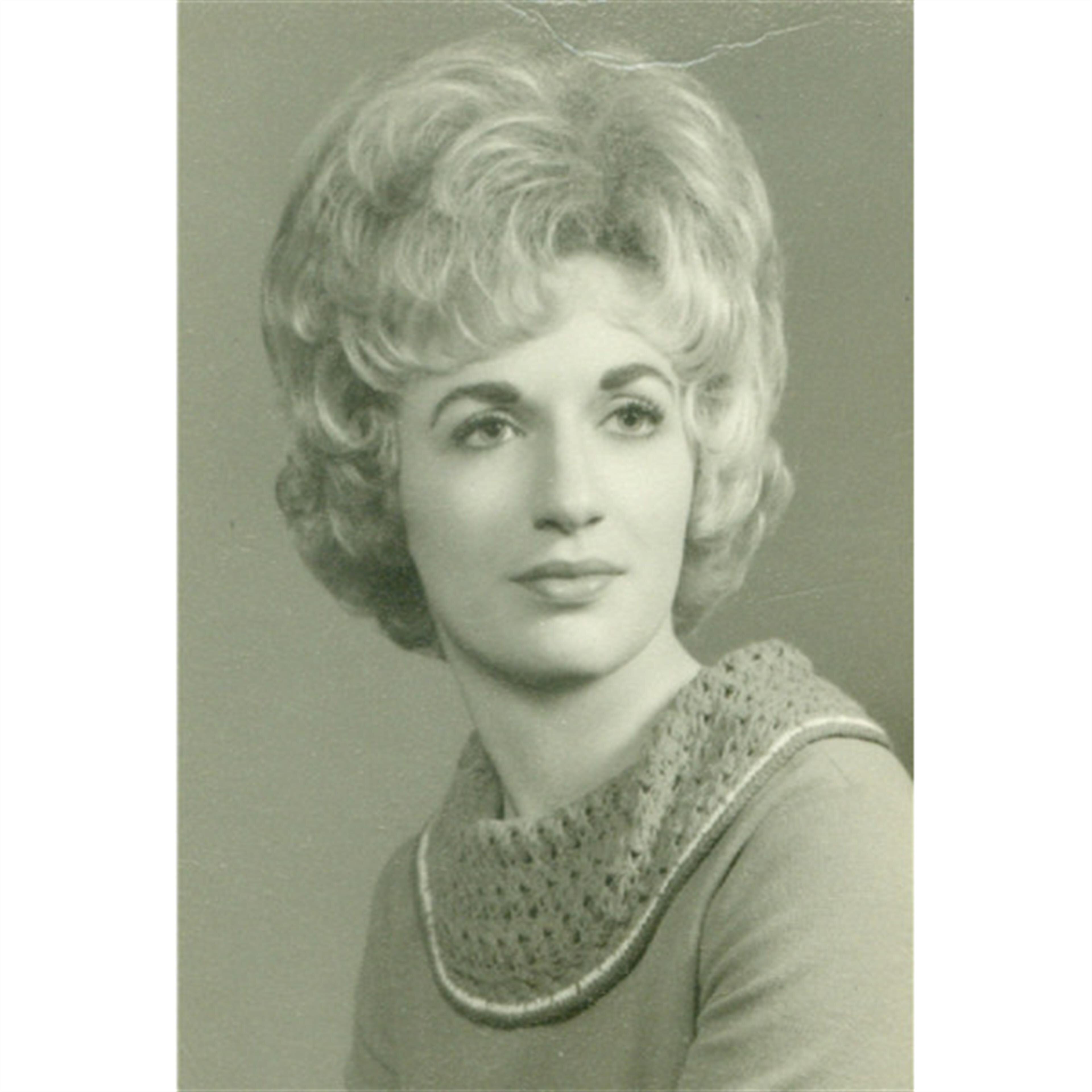 Dixie Lee Czerwonka