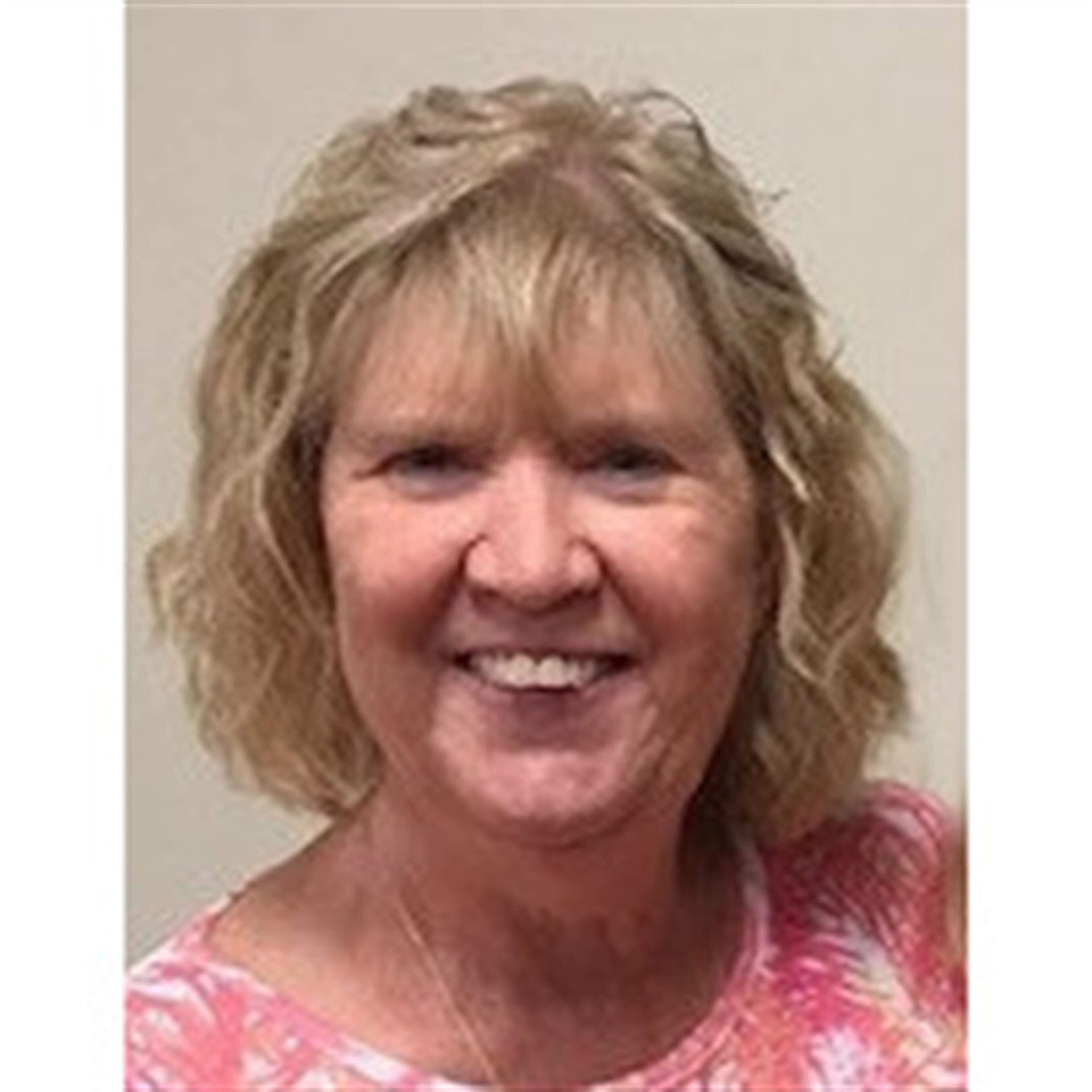Lois Christine "Chris" Dill Washburn