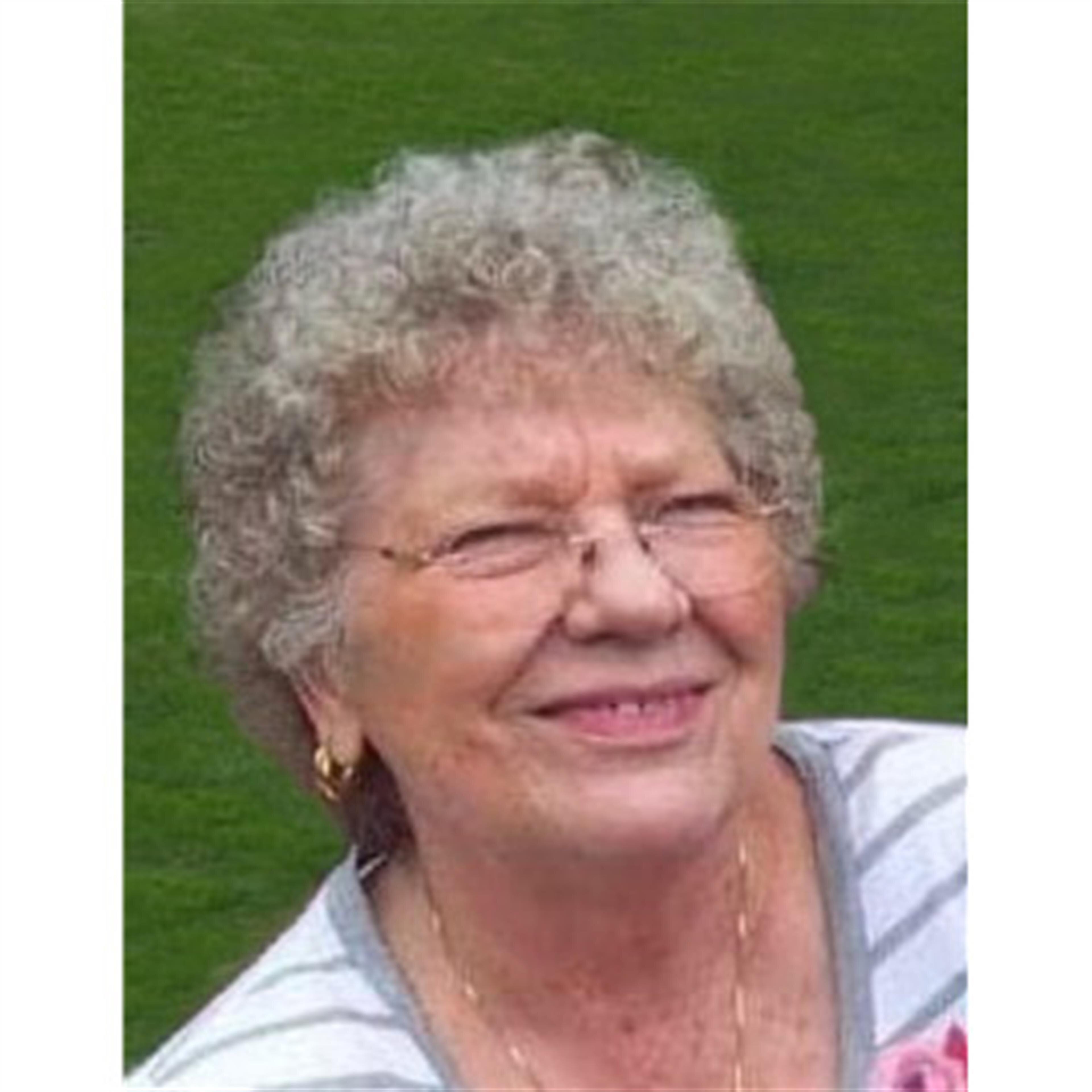 Patricia Ann "Pat" Gillis Veach