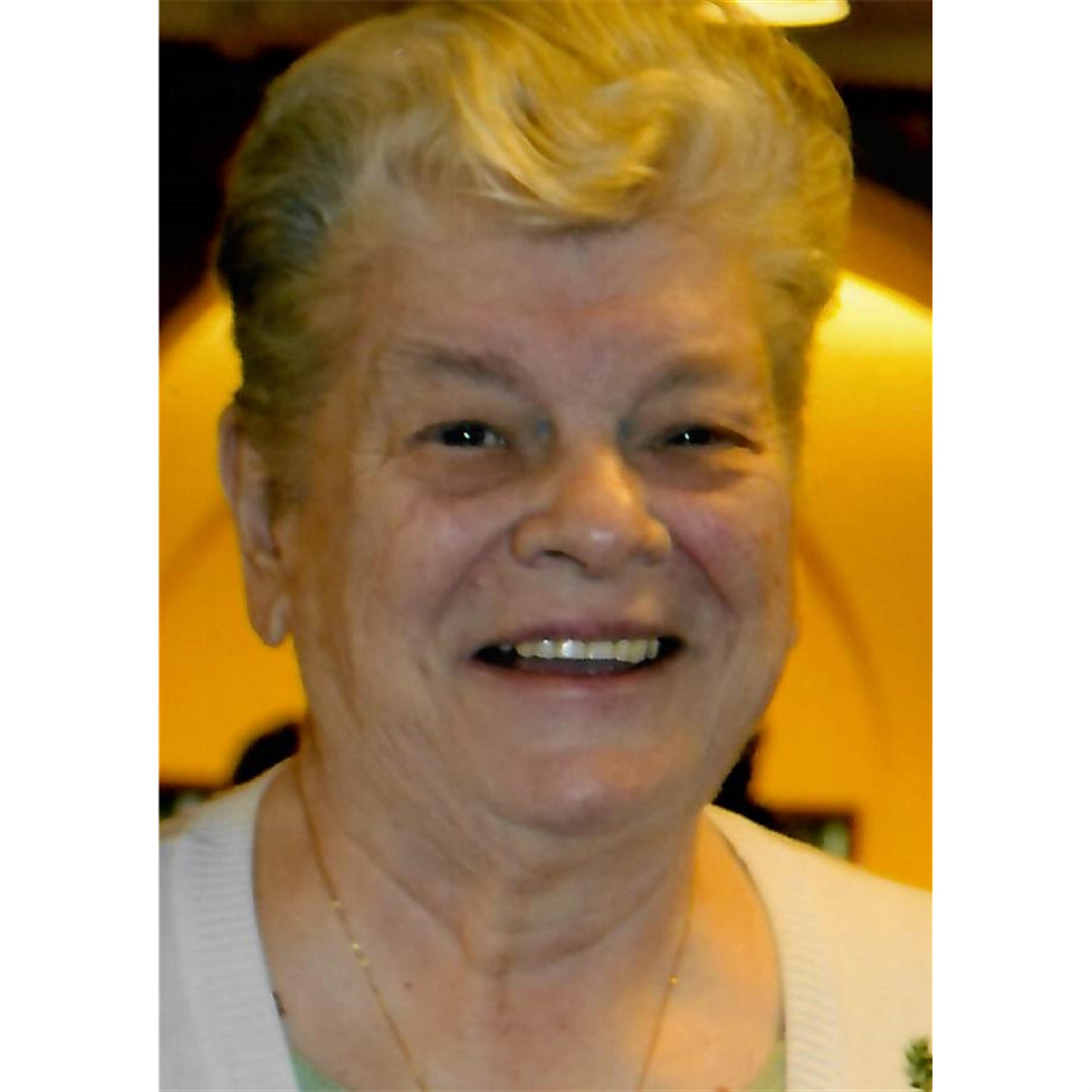 Sr. Dolores Mikula's obituary picture