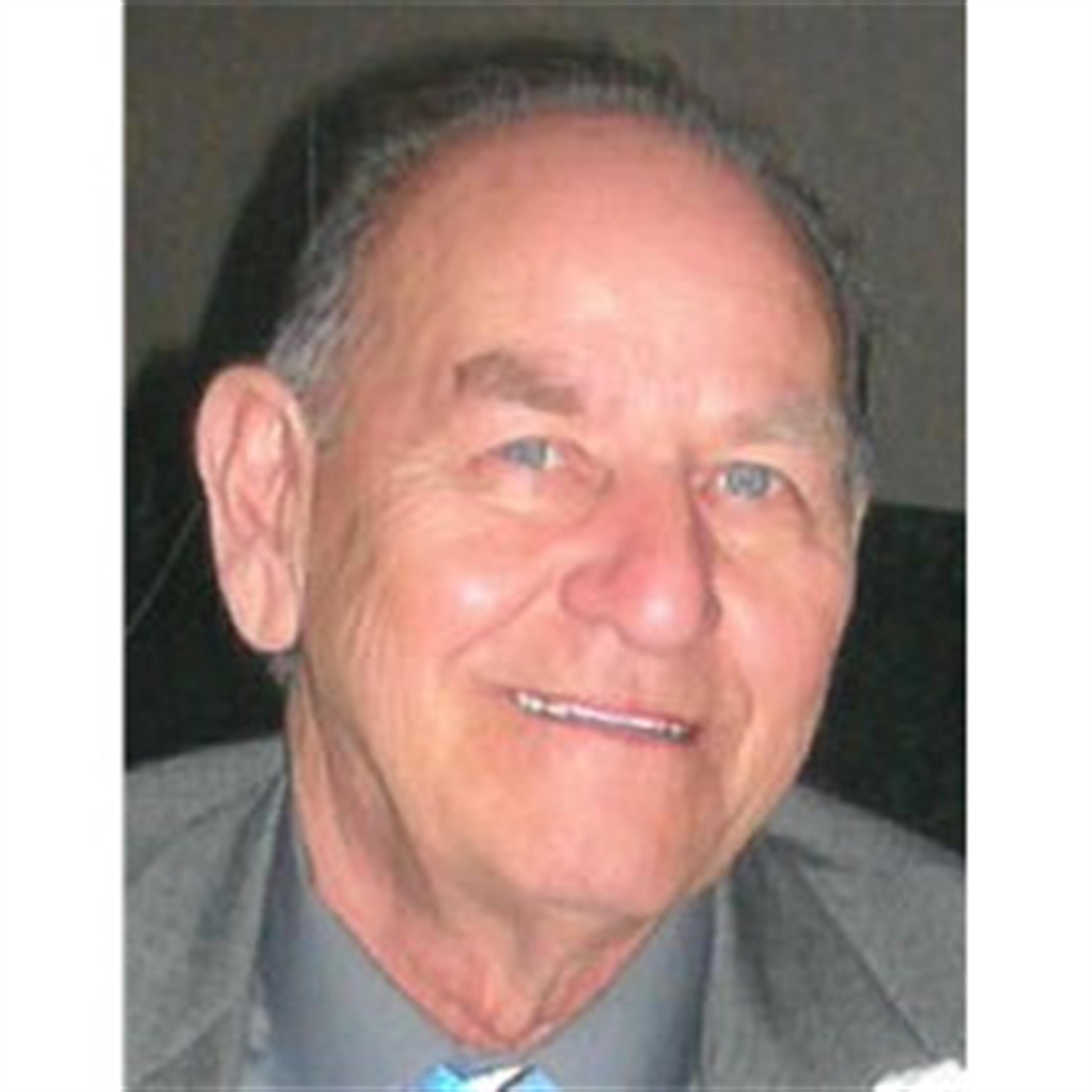 Leroy M Pucci