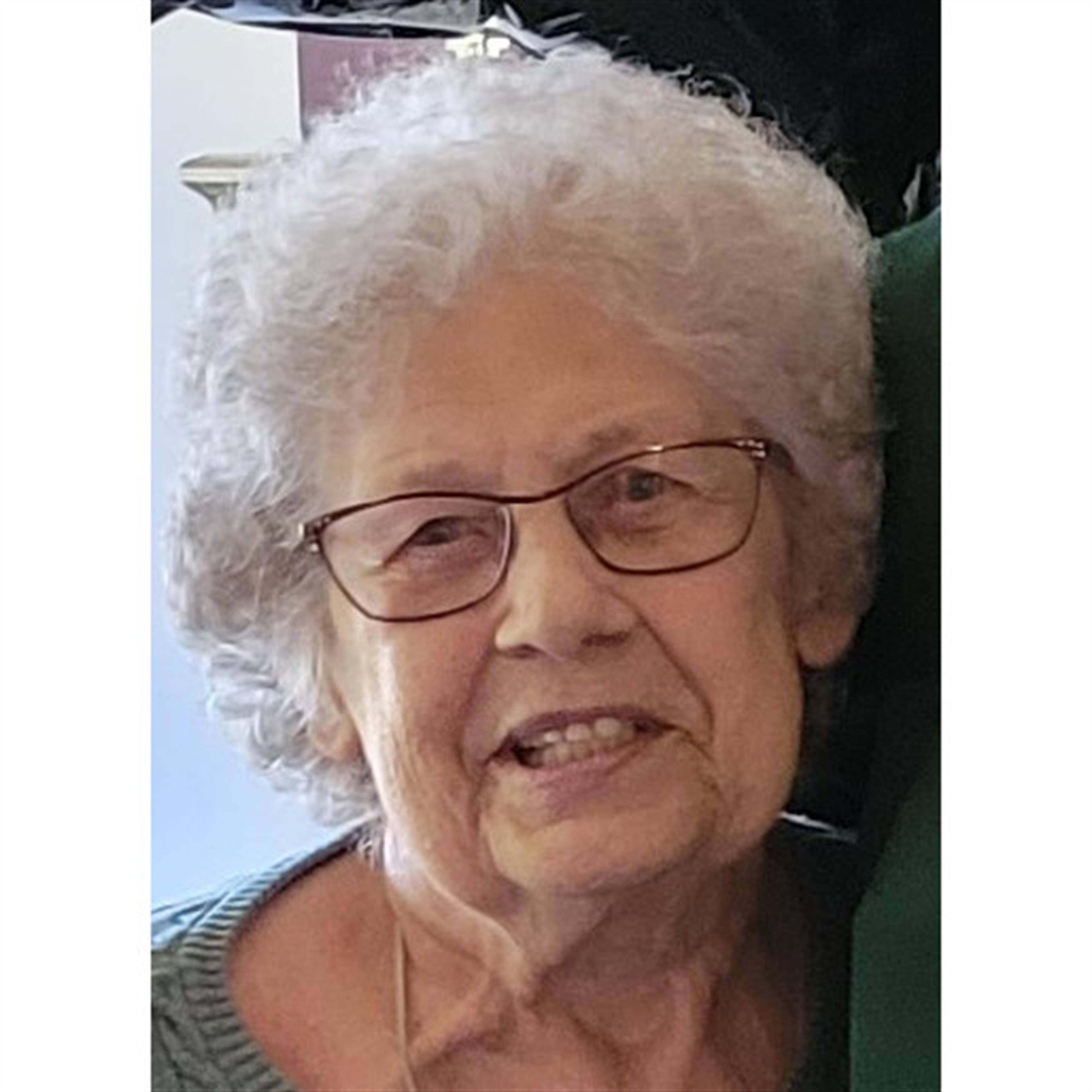 Eileen R. Czworkowski