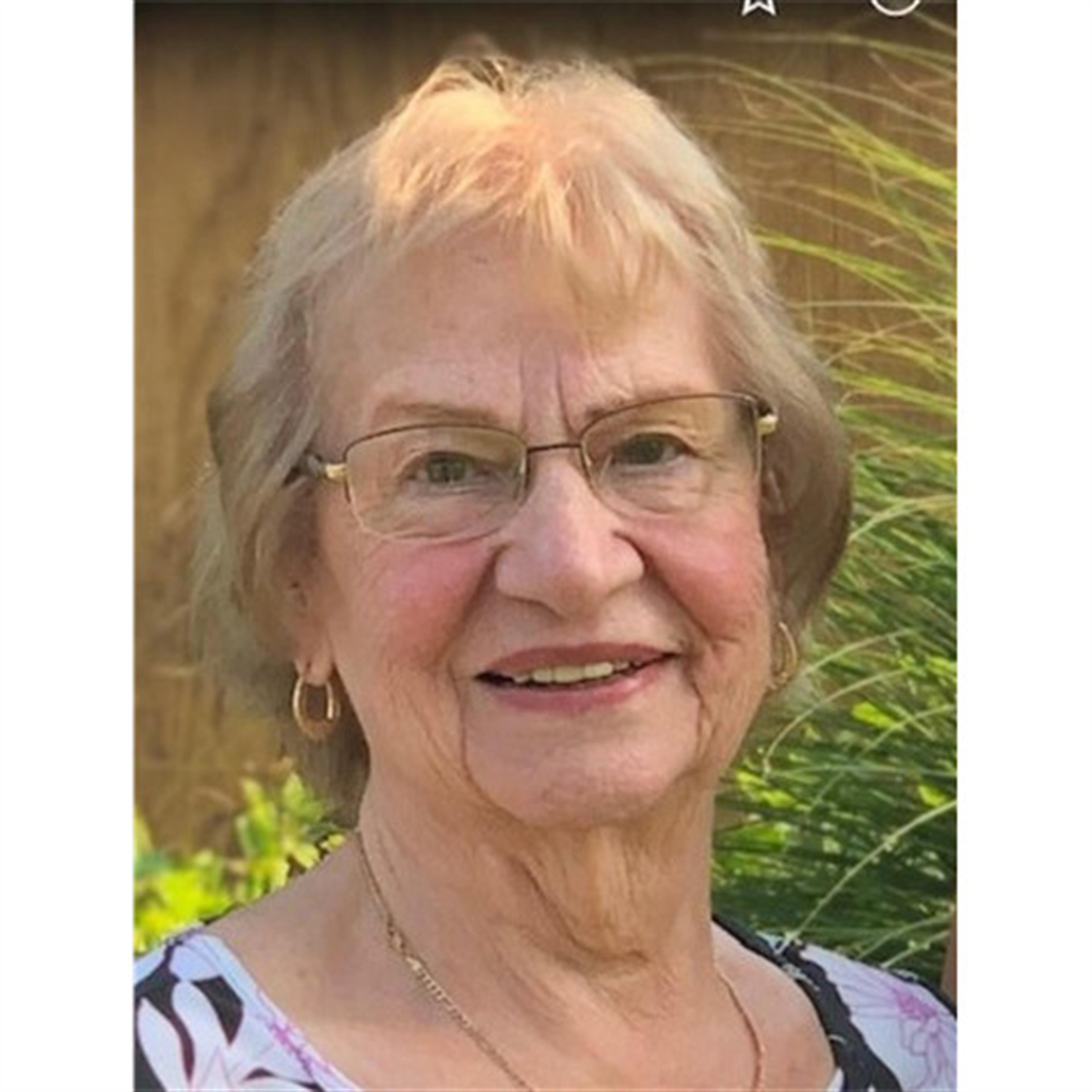 Eileen M Svejkovsky