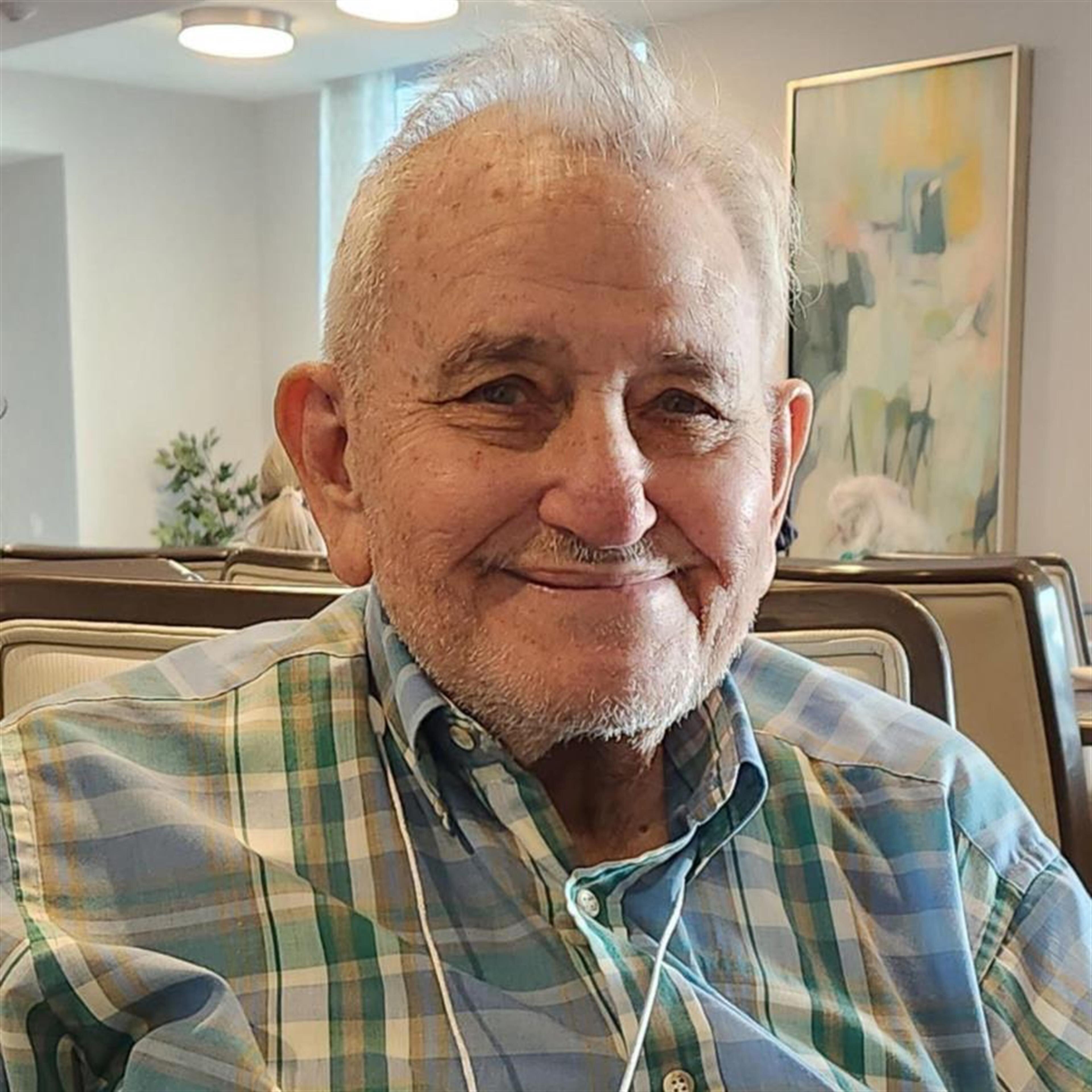 Dr. Salomon Meles