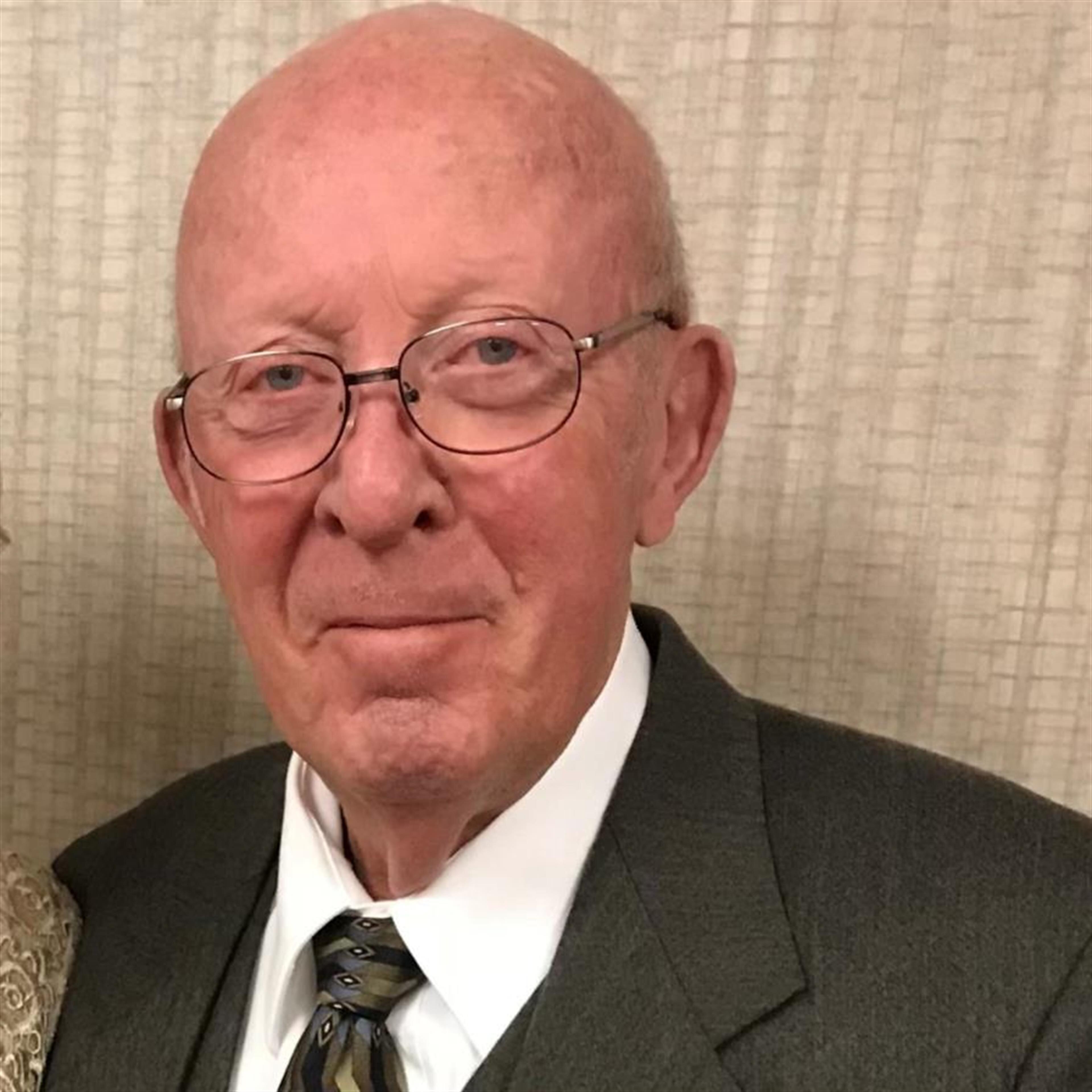 Robert (Bob) William Brown