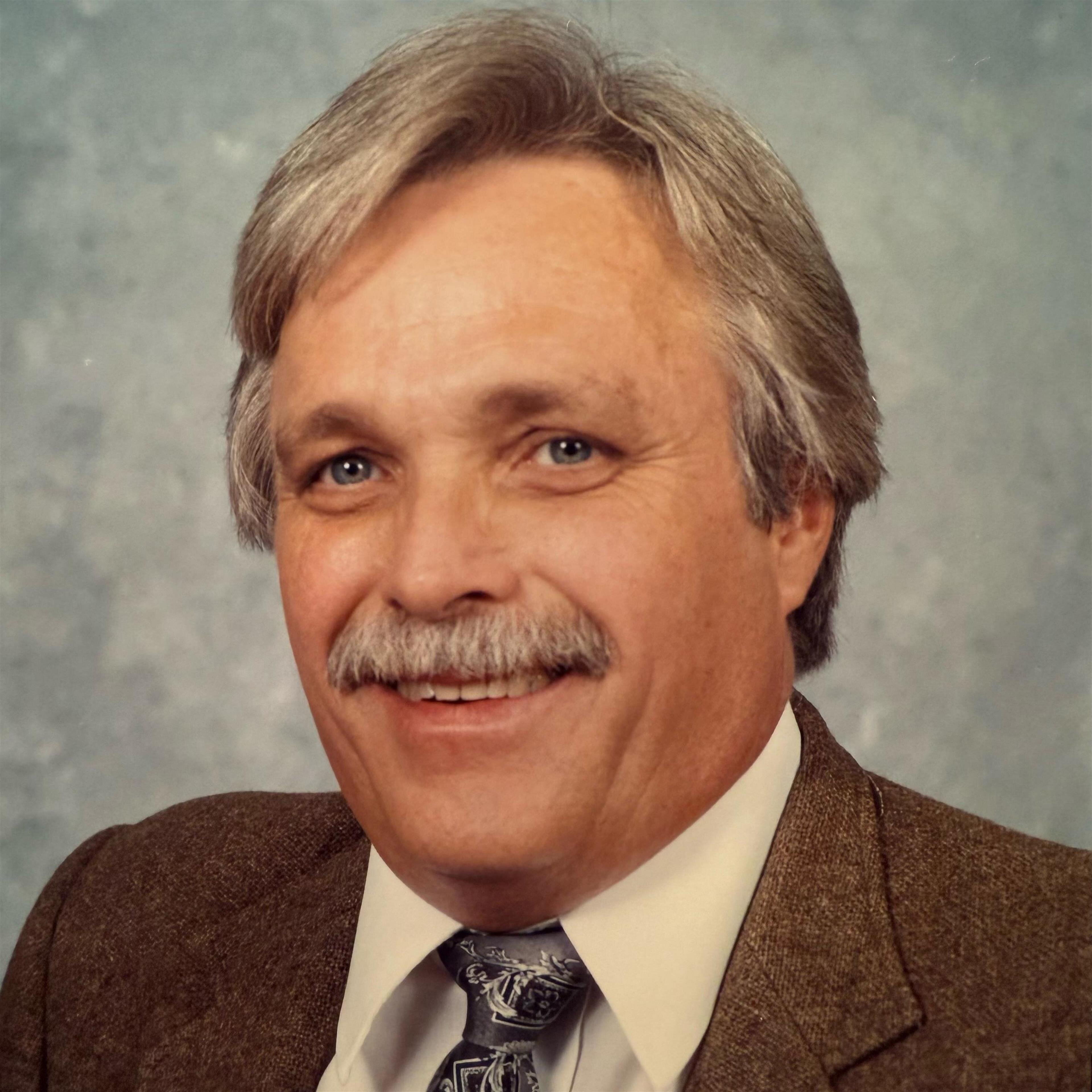Oliver Kelly Lawson