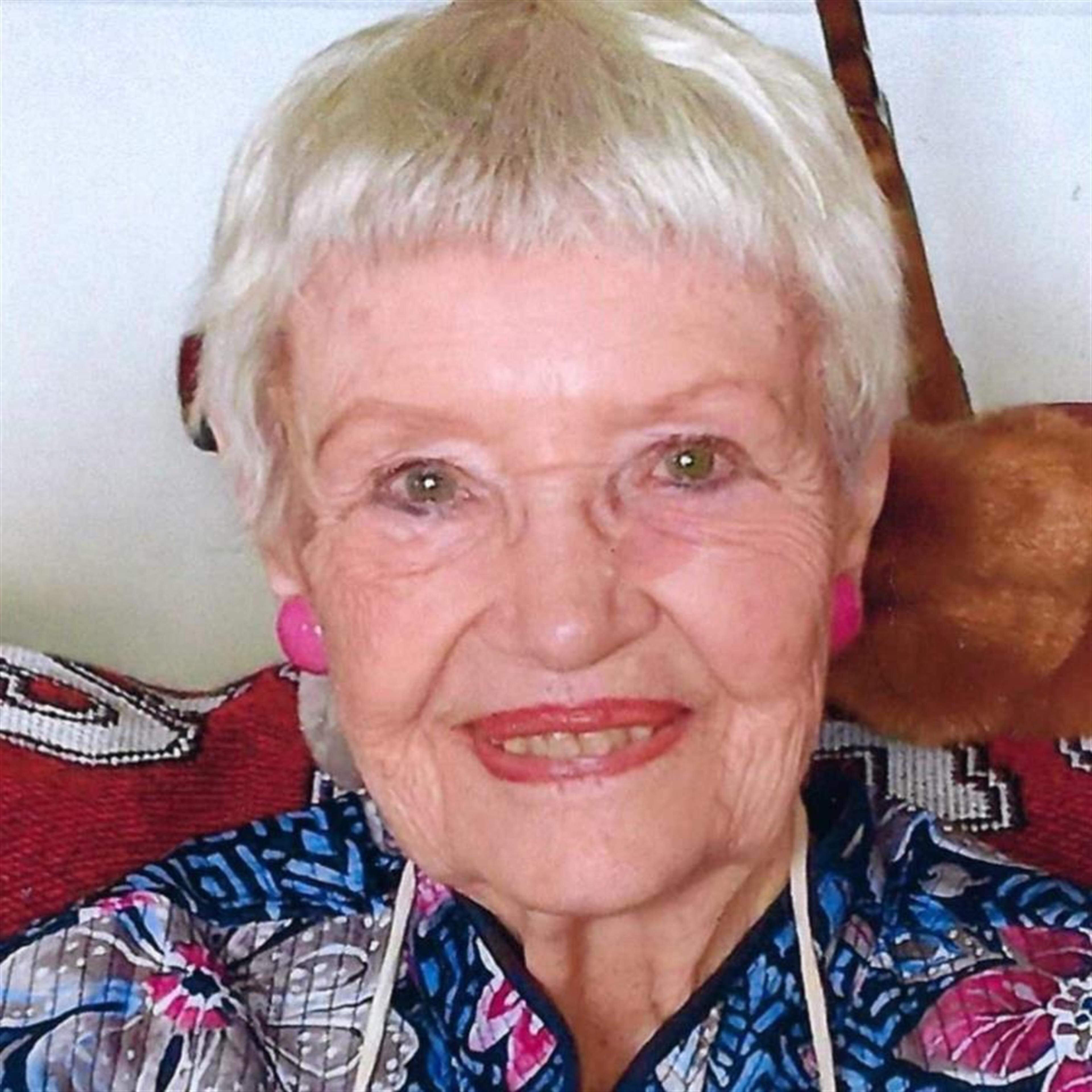 Leah L Langenheim