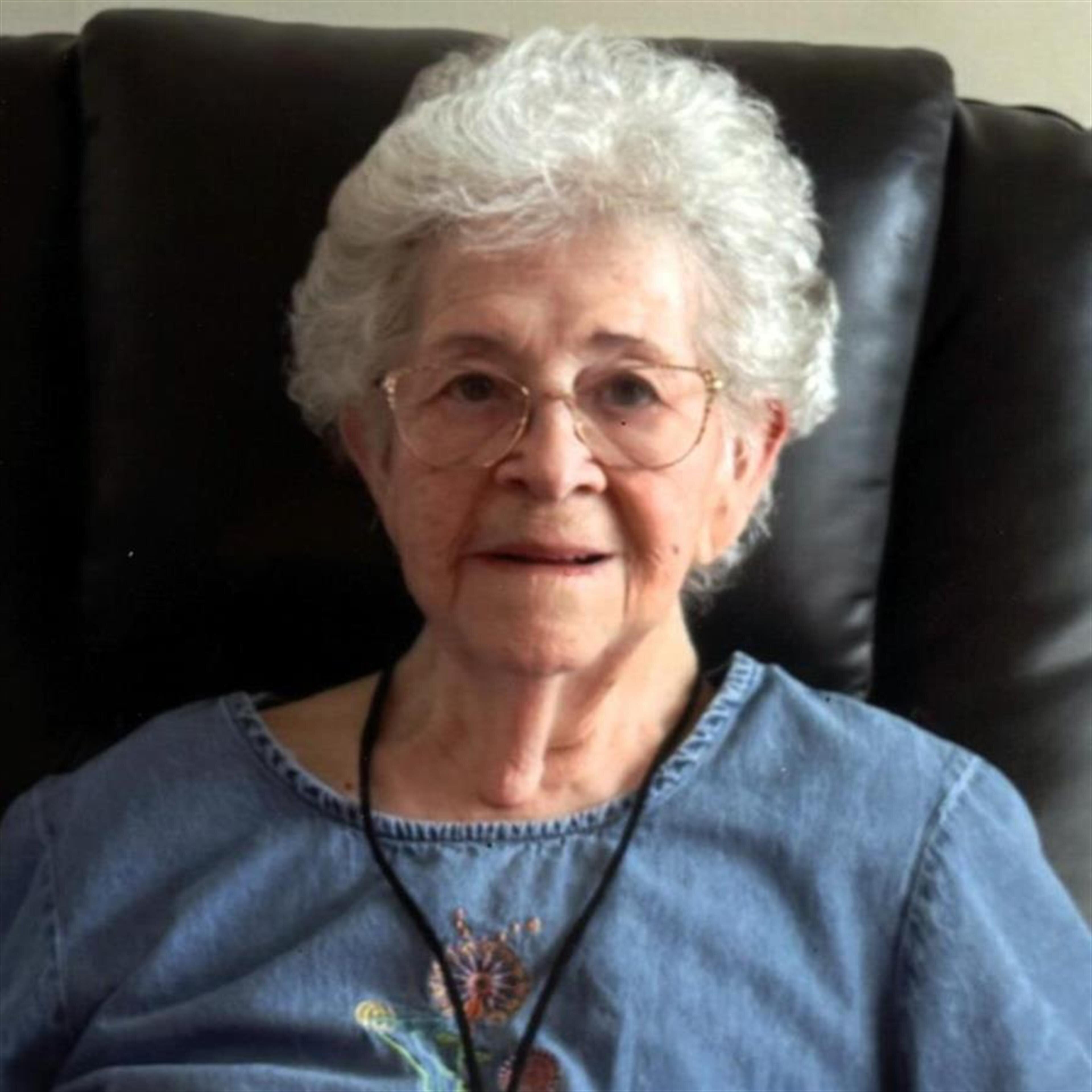 LaVerta Carole Hedrick (Lebanon)