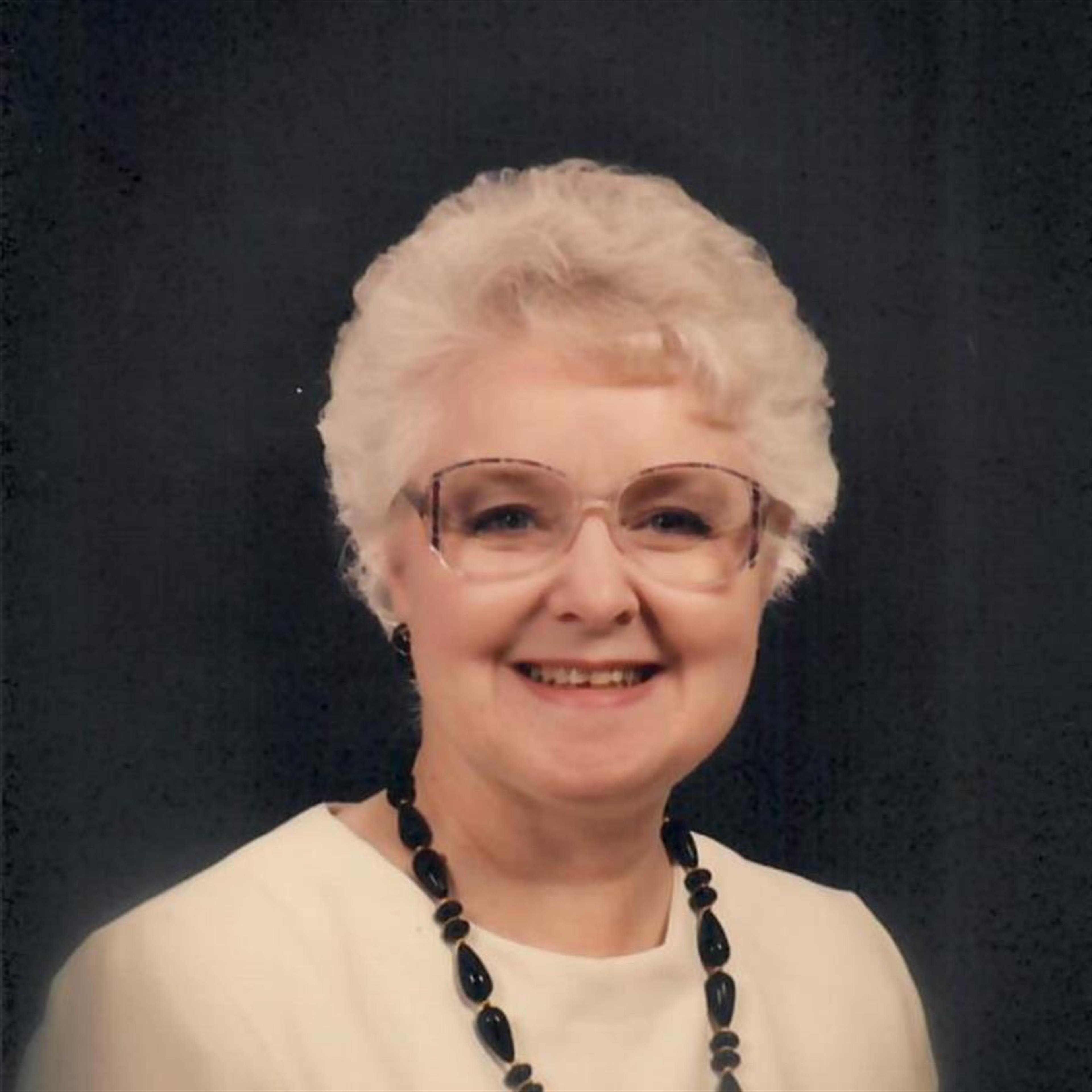 Evelyn Arlene Bailey